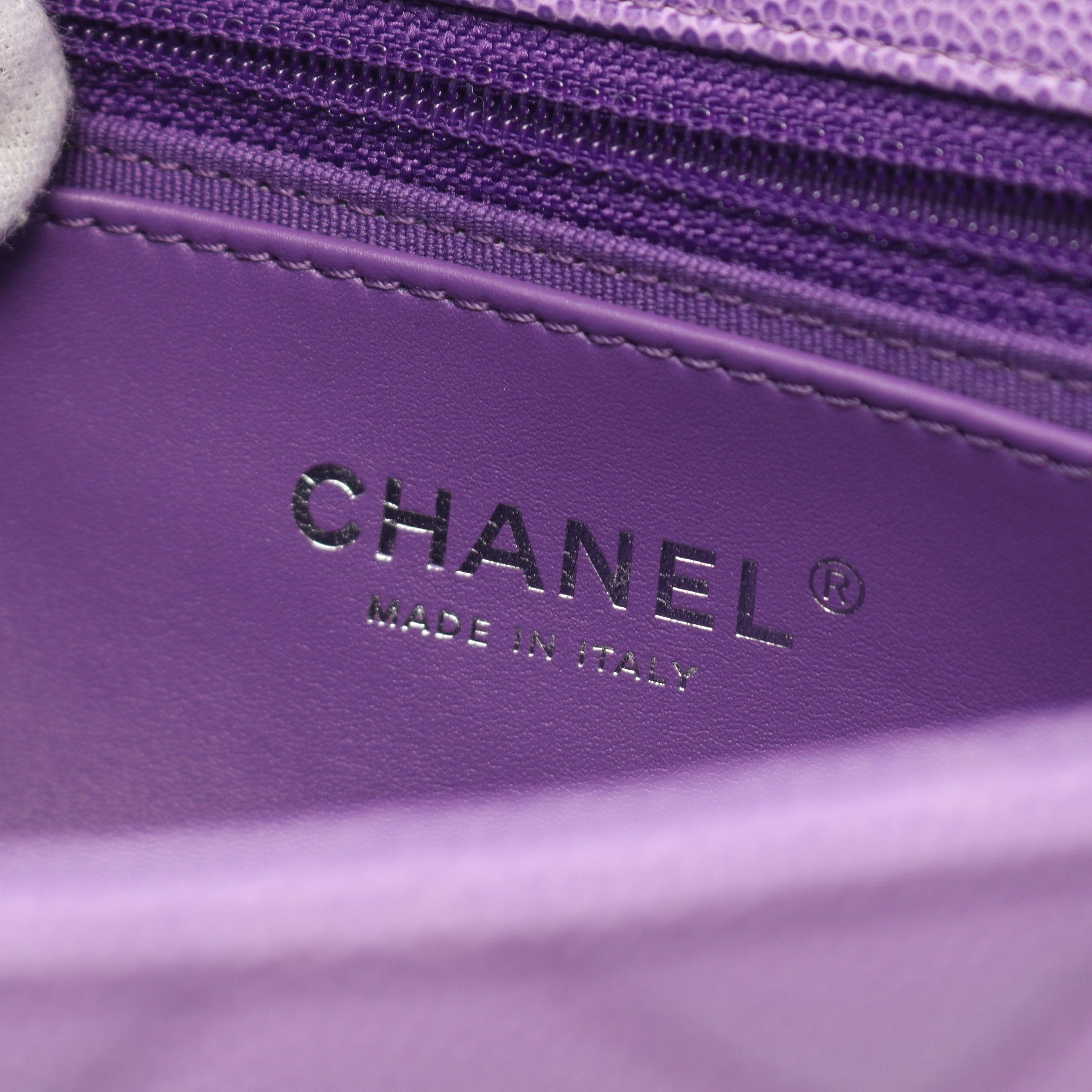 Chanel Chanel Mini Matelasse Chain Shoulder Bag Caviar Skin Purple Metal Fittings Gradation Size ONE SIZE - 4 Thumbnail