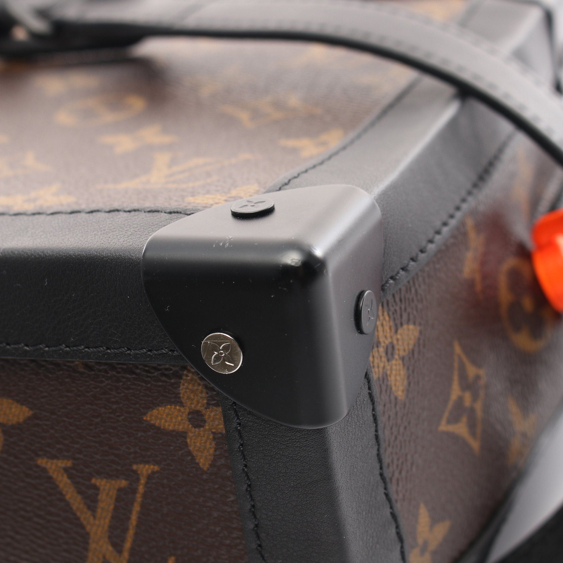 Louis Vuitton Louis Vuitton Soft Trunk Monogram Solar Lei Shoulder Bag Leather Brown Size ONE SIZE - 8 Thumbnail