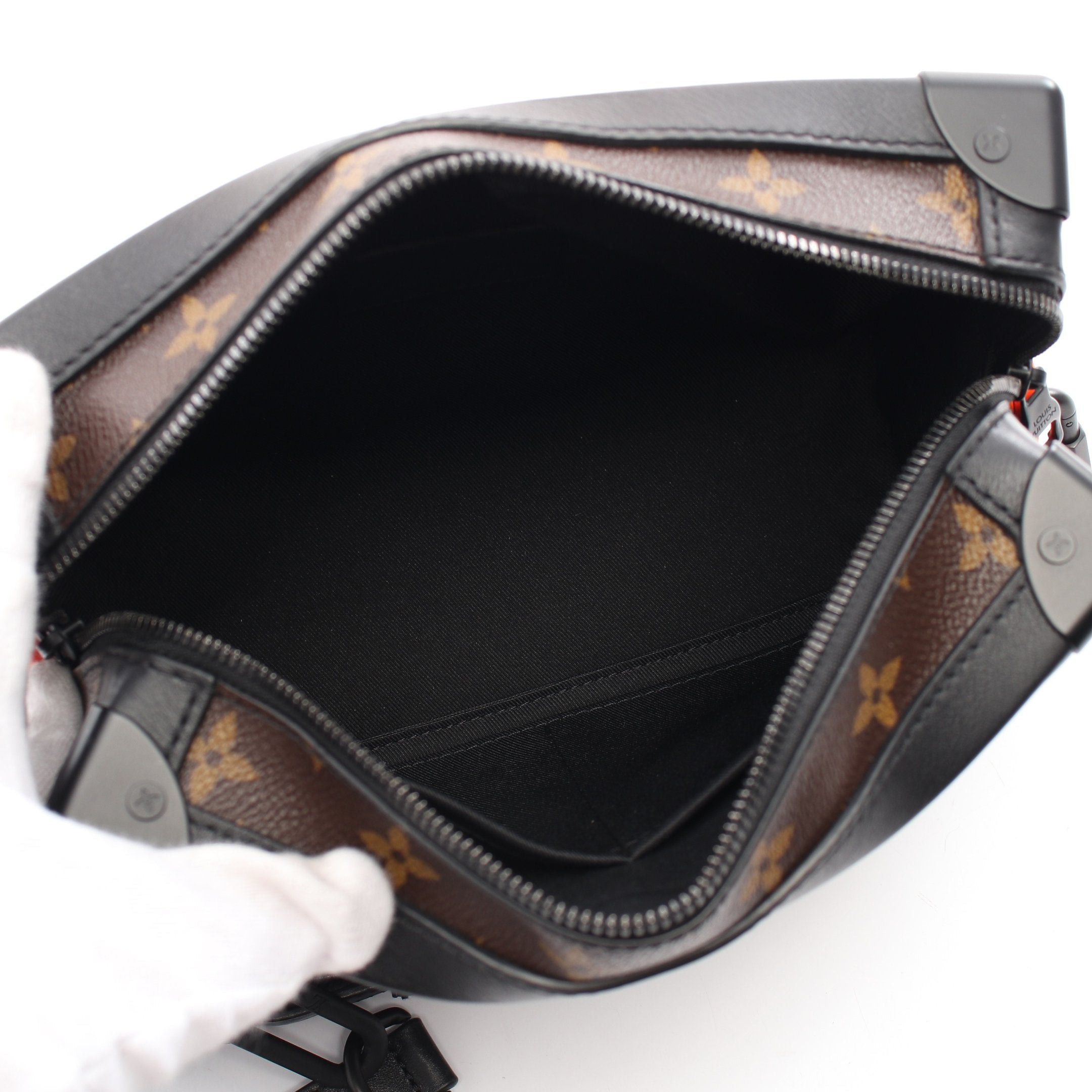 Louis Vuitton Louis Vuitton Soft Trunk Monogram Solar Lei Shoulder Bag Leather Brown Size ONE SIZE - 3 Thumbnail