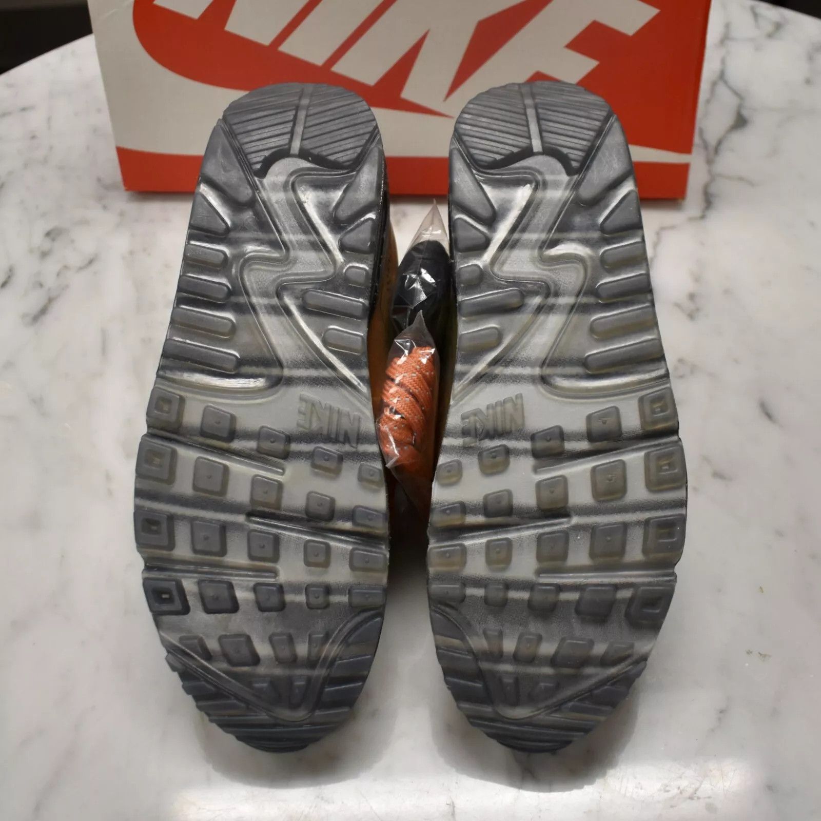 Nike Nike Air Max 90 QS Mars Landing Reflective Sneakers Size US 10 / EU 43 - 6 Thumbnail