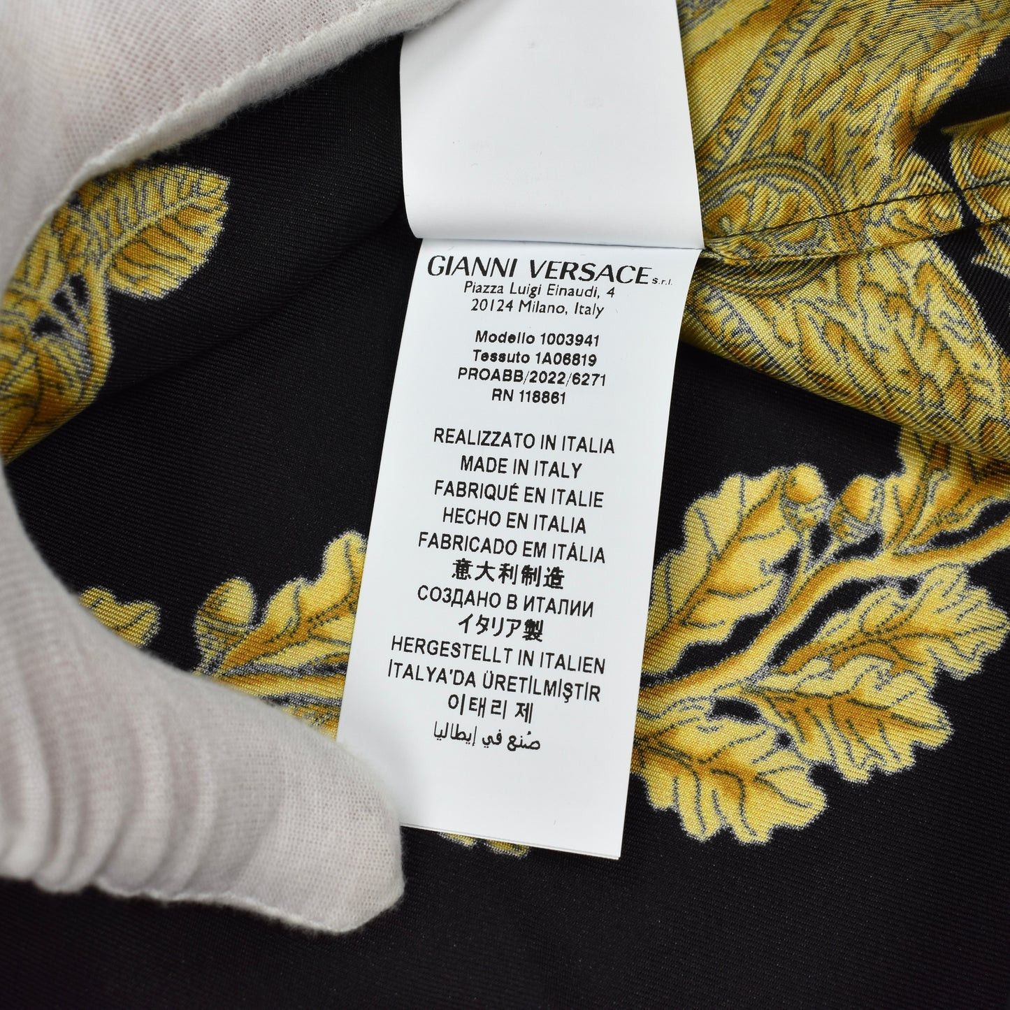 Versace Versace Black Gold Barocco Medusa Print Silk Shirt Size US M / EU 48-50 / 2 - 9 Thumbnail