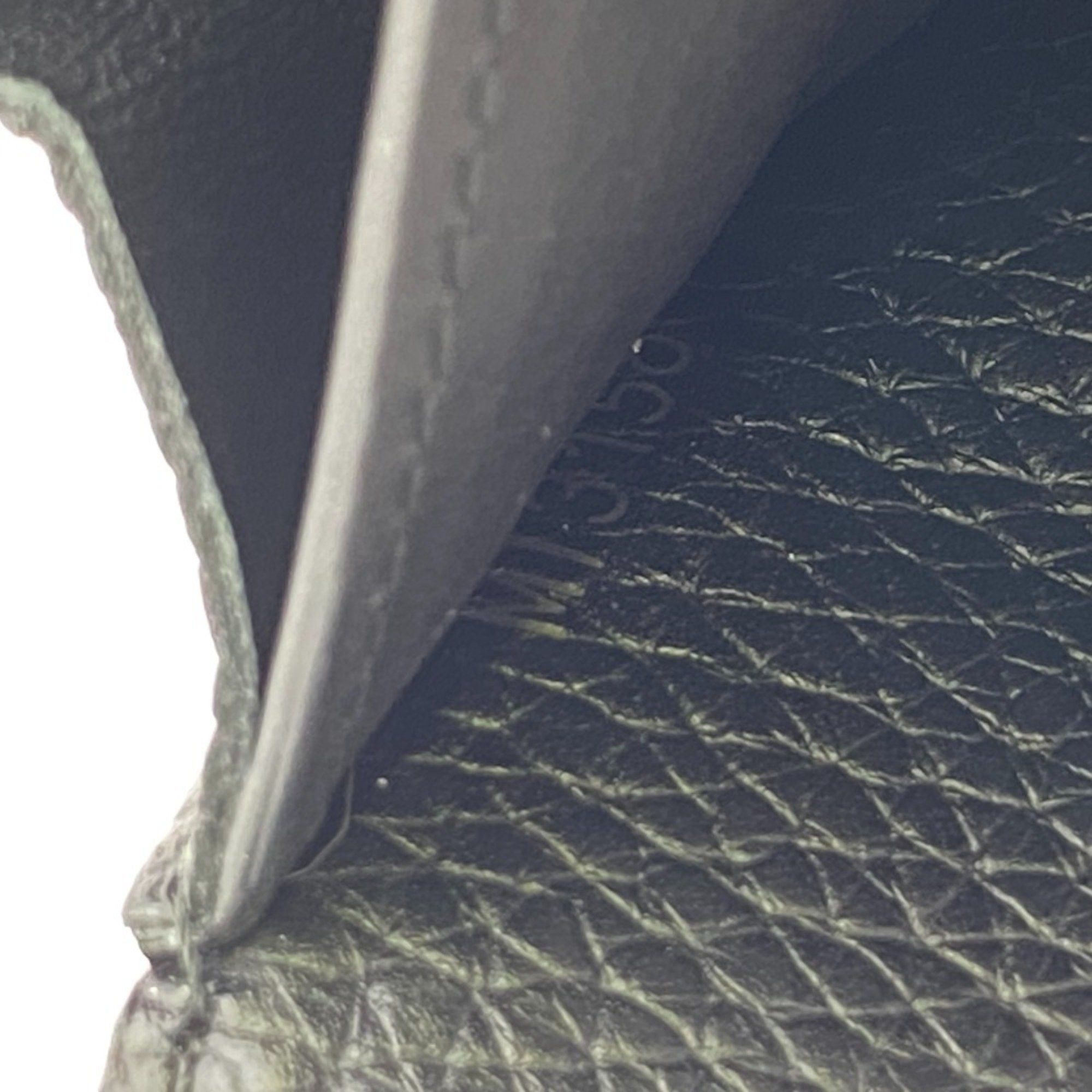Louis Vuitton Louis Vuitton Wallet M63461 Capucines Portefeuille Long Black Women's Size ONE SIZE - 13 Thumbnail