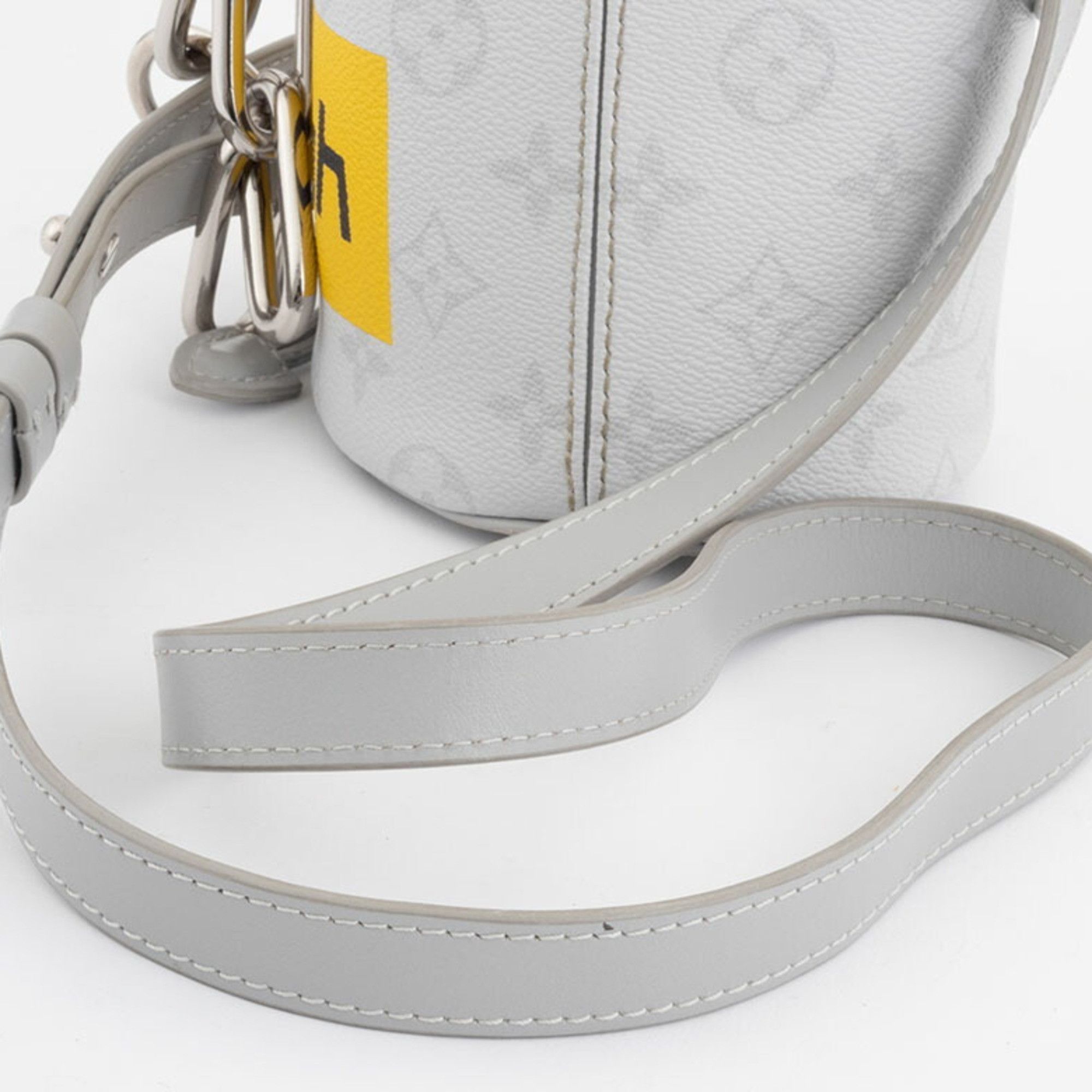 Louis Vuitton Louis Vuitton Chalk Nano Bag Shoulder M44631 White Monogram Light Gray Men's LOUIS VUITTON Size ONE SIZE - 5 Thumbnail