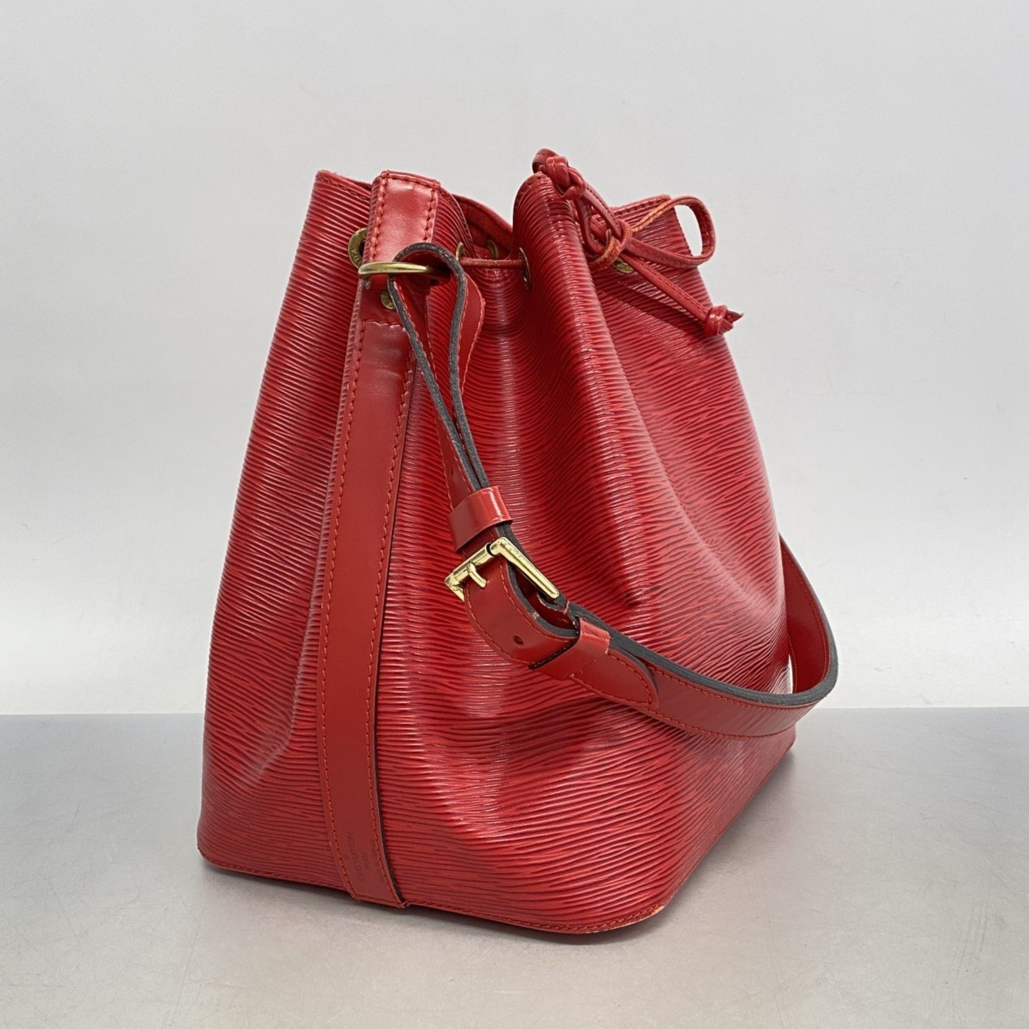 Louis Vuitton Louis Vuitton Petit Noé shoulder Size ONE SIZE - 3 Thumbnail