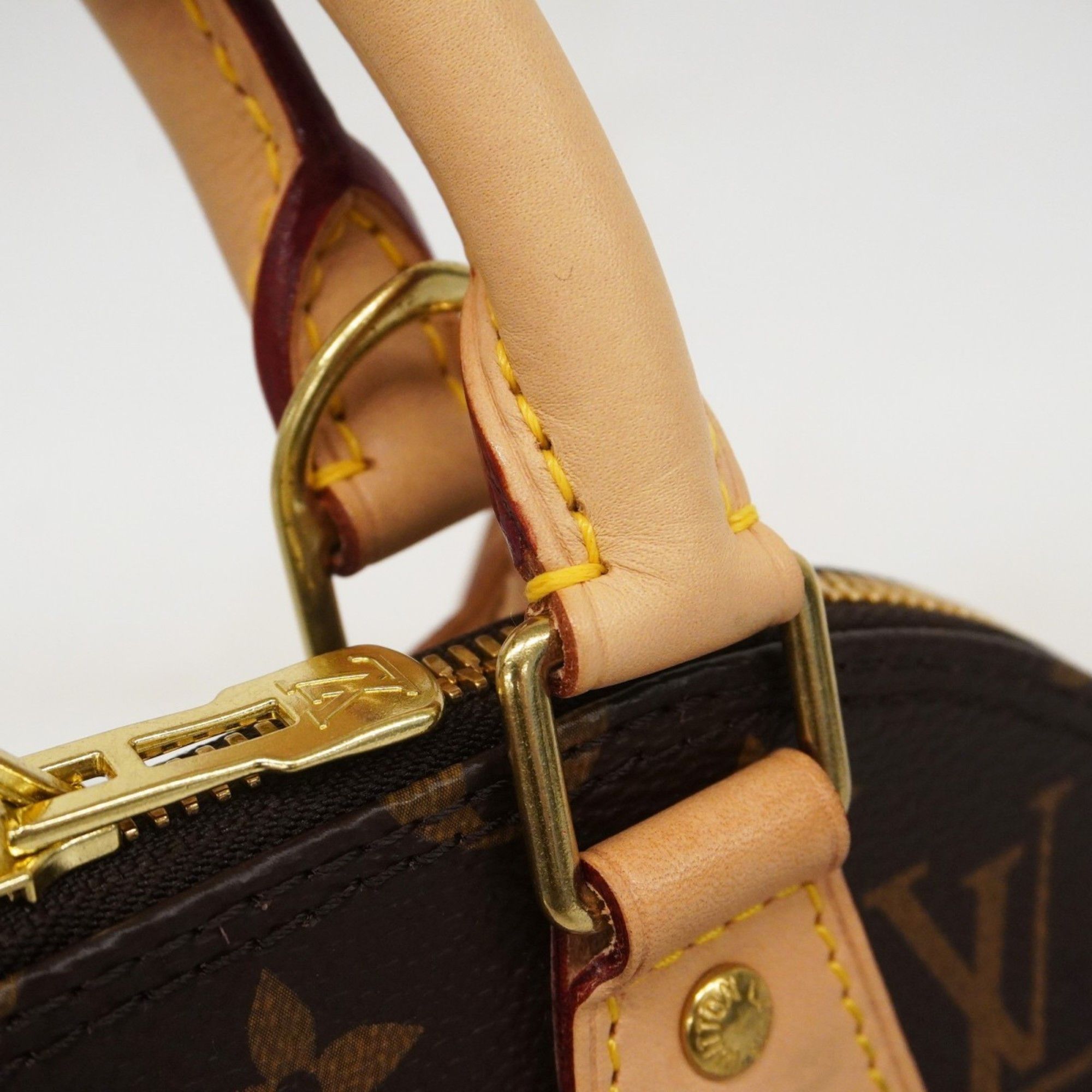 Louis Vuitton Louis Vuitton Alma BB handbag Size ONE SIZE - 8 Thumbnail