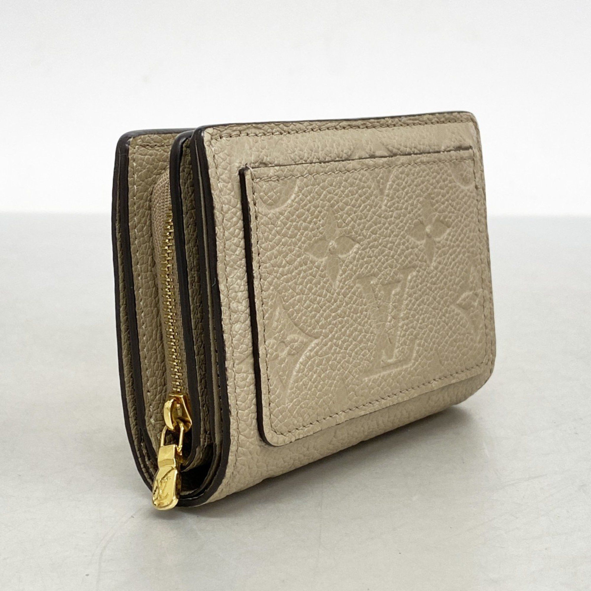 Louis Vuitton Louis Vuitton Cléa wallet Size ONE SIZE - 3 Thumbnail
