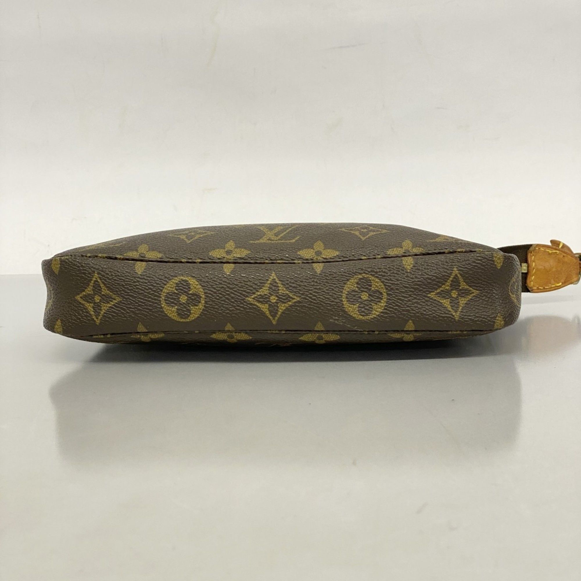 Louis Vuitton Louis Vuitton Pochette Accessoire clutch Size ONE SIZE - 5 Thumbnail
