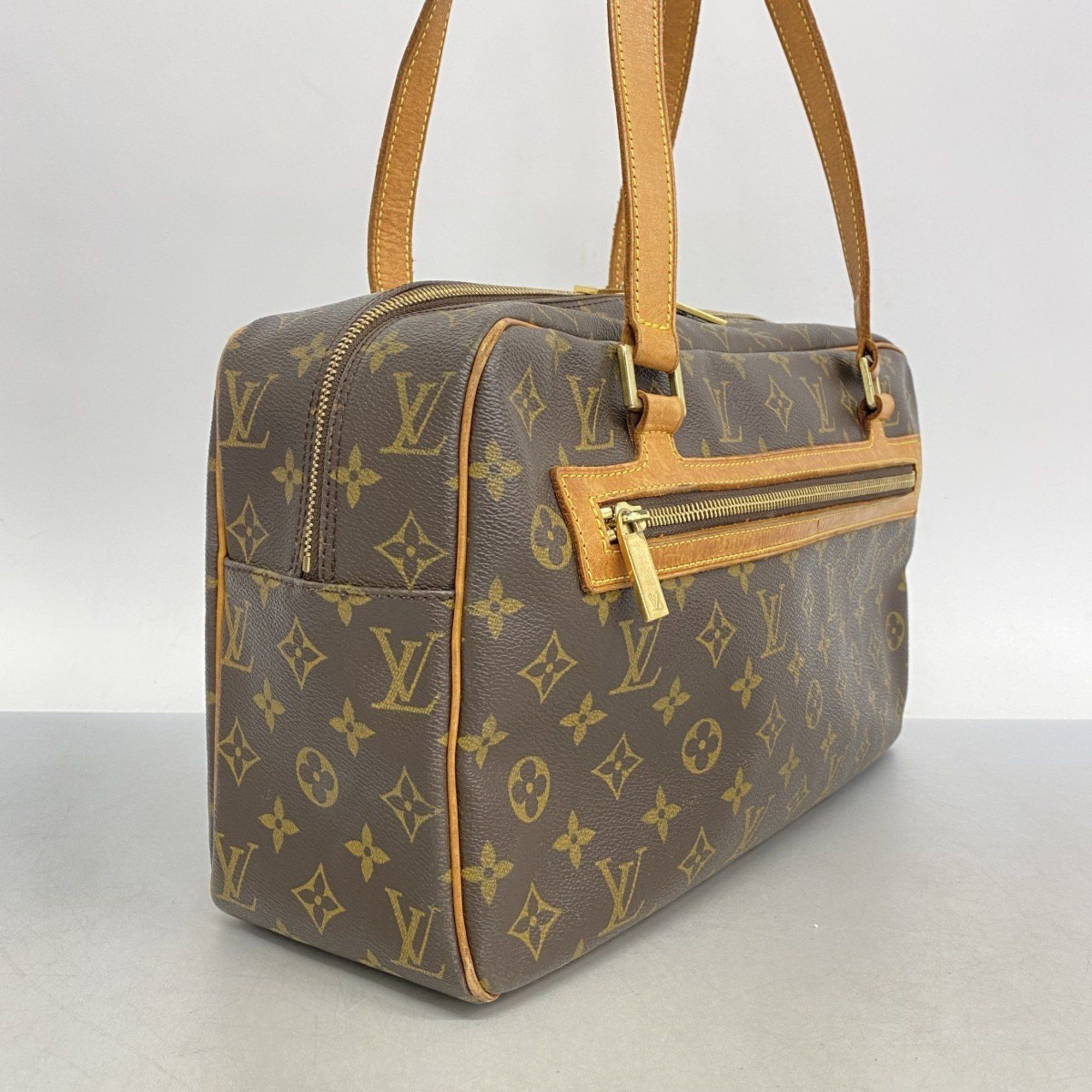 Louis Vuitton Louis Vuitton Cite shoulder Size ONE SIZE - 3 Thumbnail