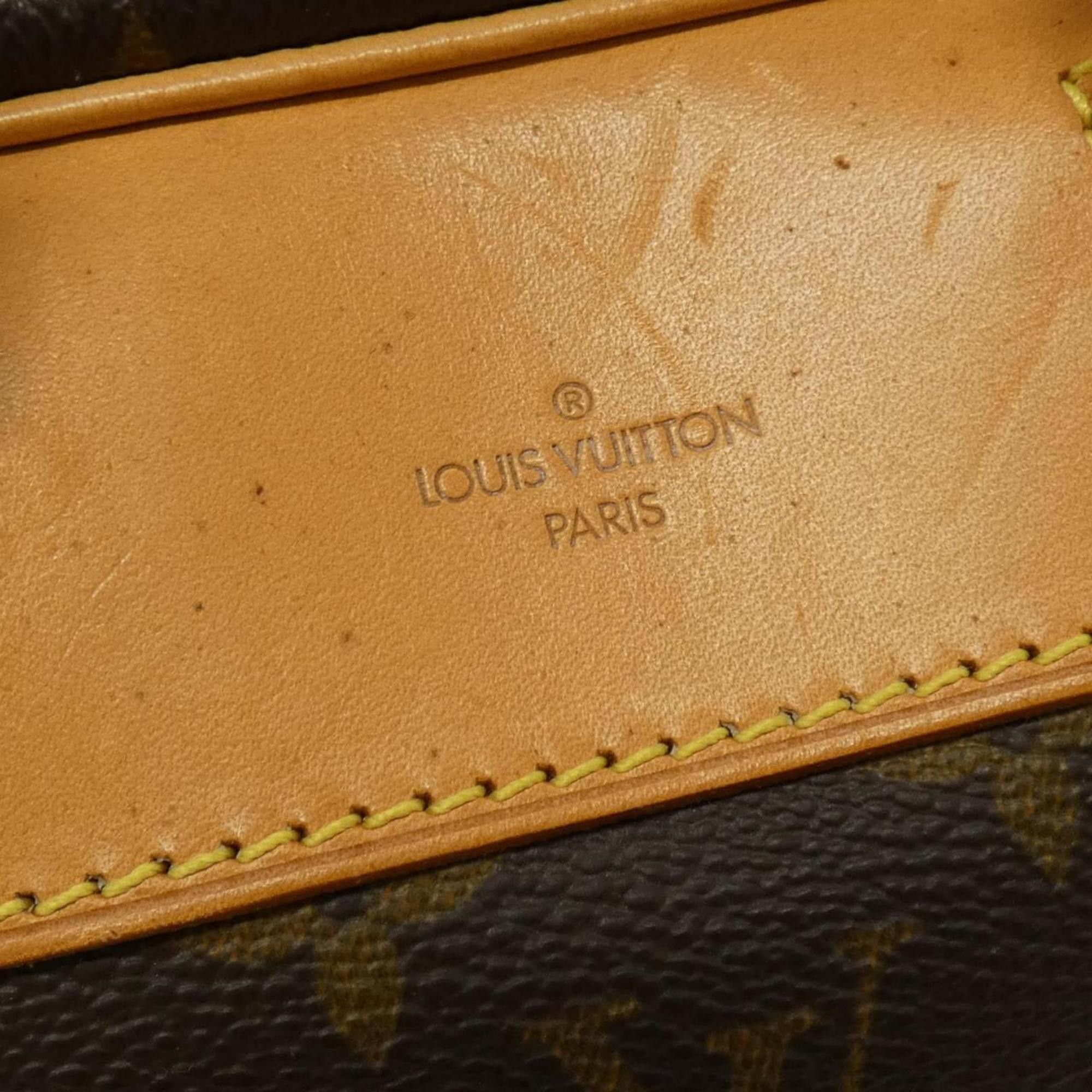Louis Vuitton Louis Vuitton Excursion handbag Size ONE SIZE - 10 Thumbnail