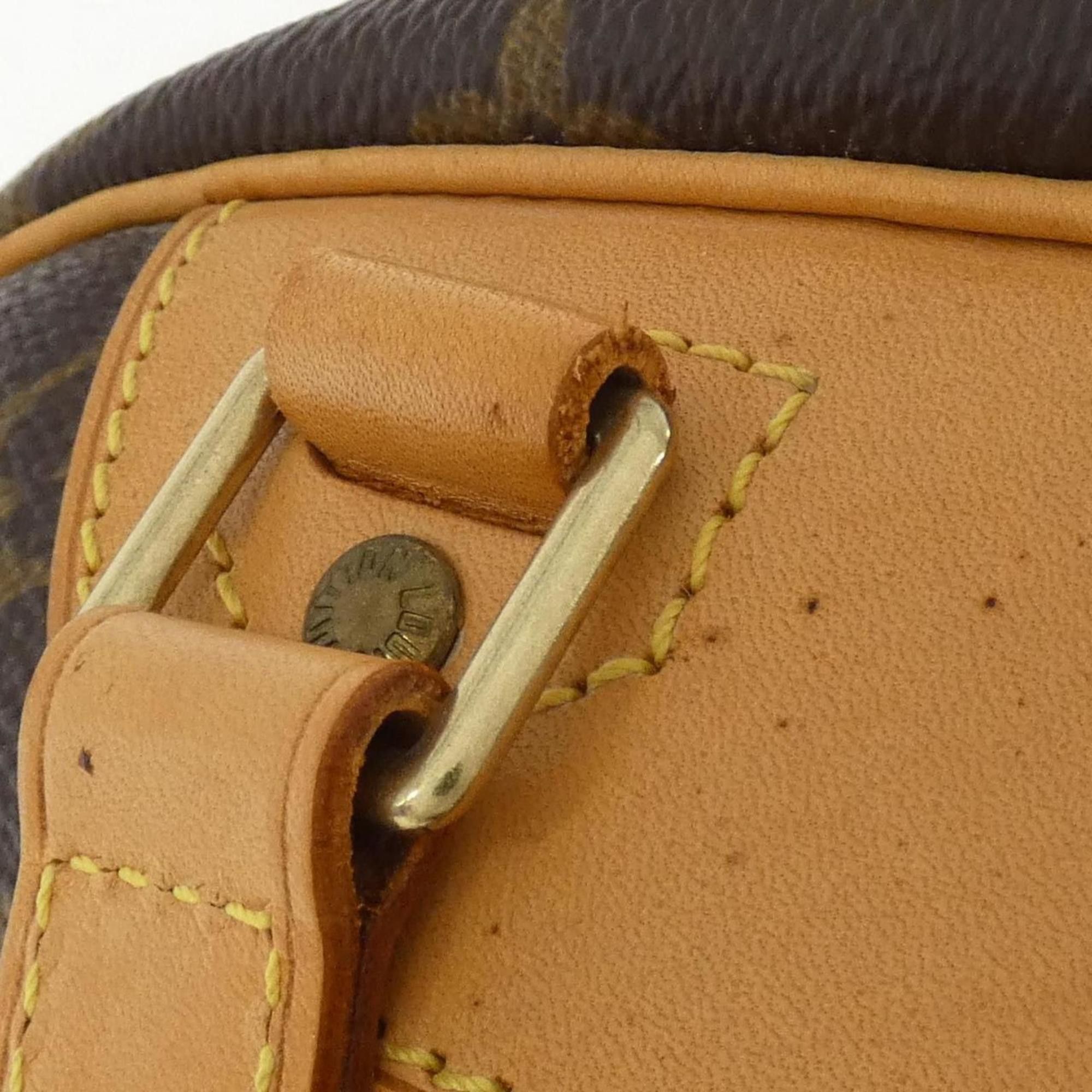 Louis Vuitton Louis Vuitton Excursion handbag Size ONE SIZE - 6 Thumbnail