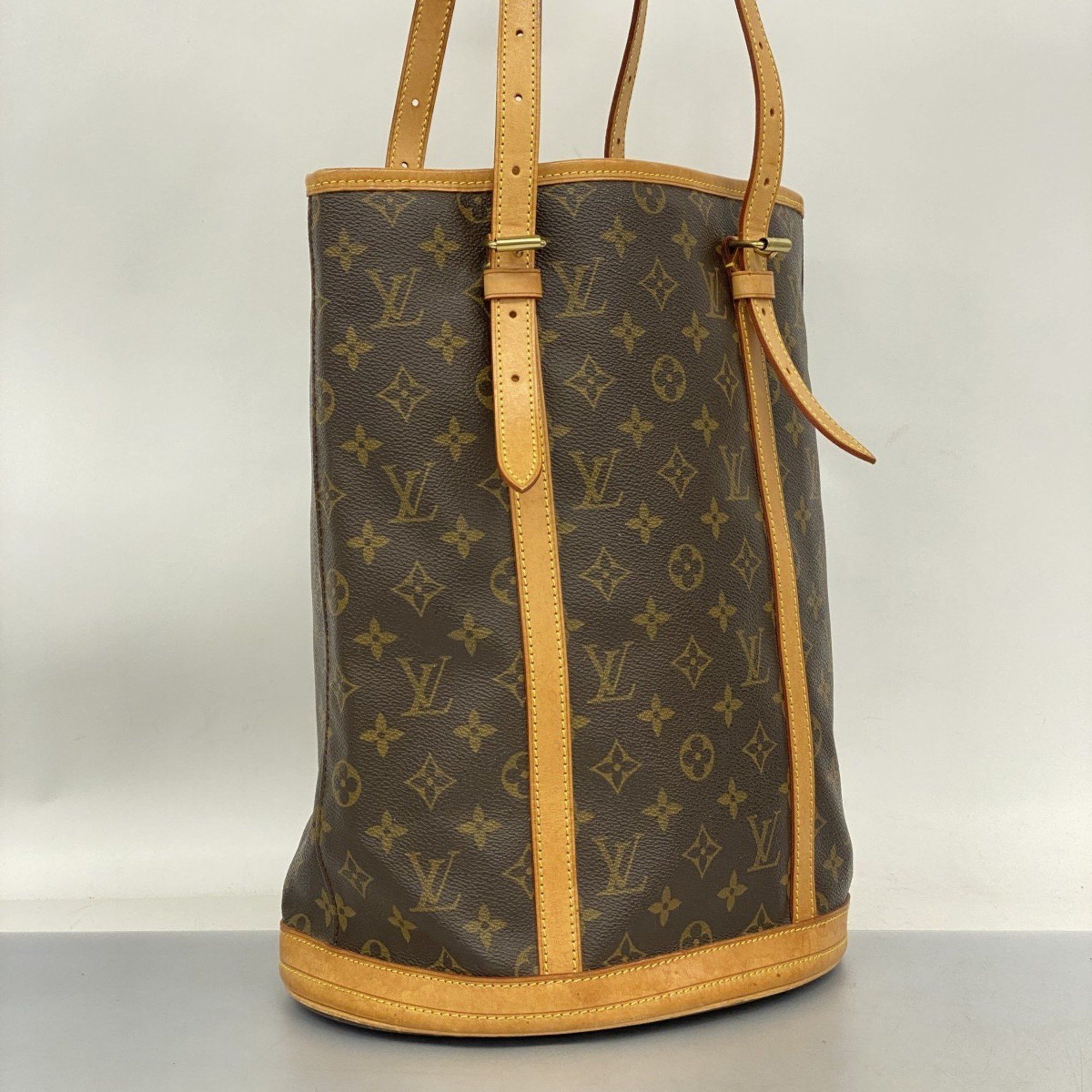 Louis Vuitton Louis Vuitton Bucket GM tote Size ONE SIZE - 3 Thumbnail