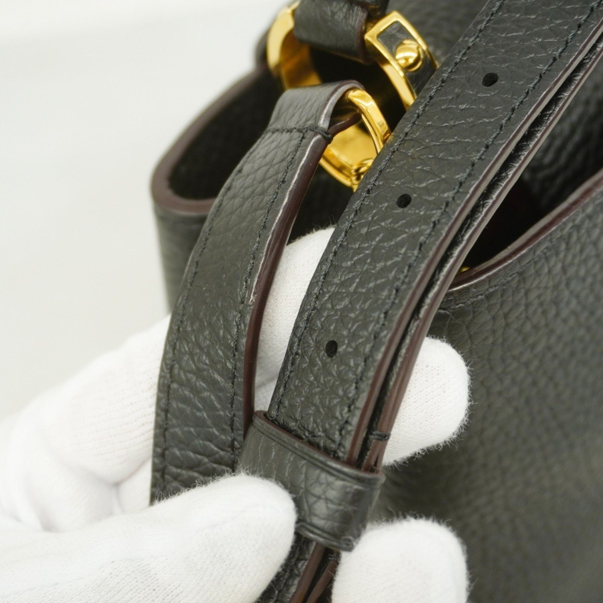 Louis Vuitton Louis Vuitton Capucines handbag Size ONE SIZE - 4 Thumbnail