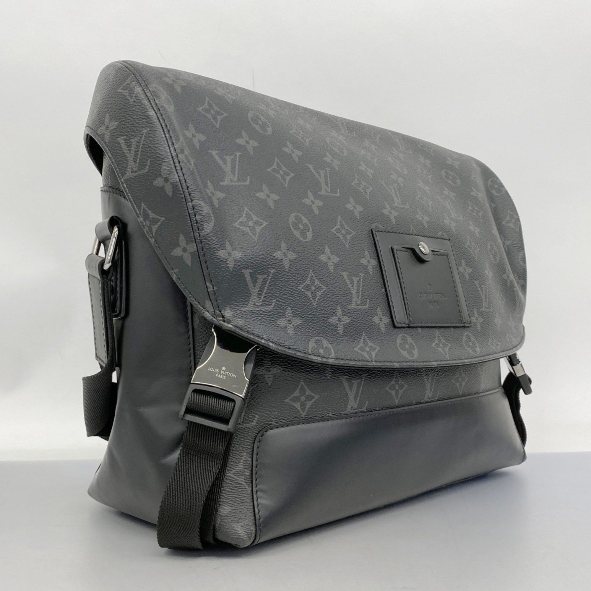 Louis Vuitton Louis Vuitton Messenger voyager shoulder Size ONE SIZE - 3 Thumbnail