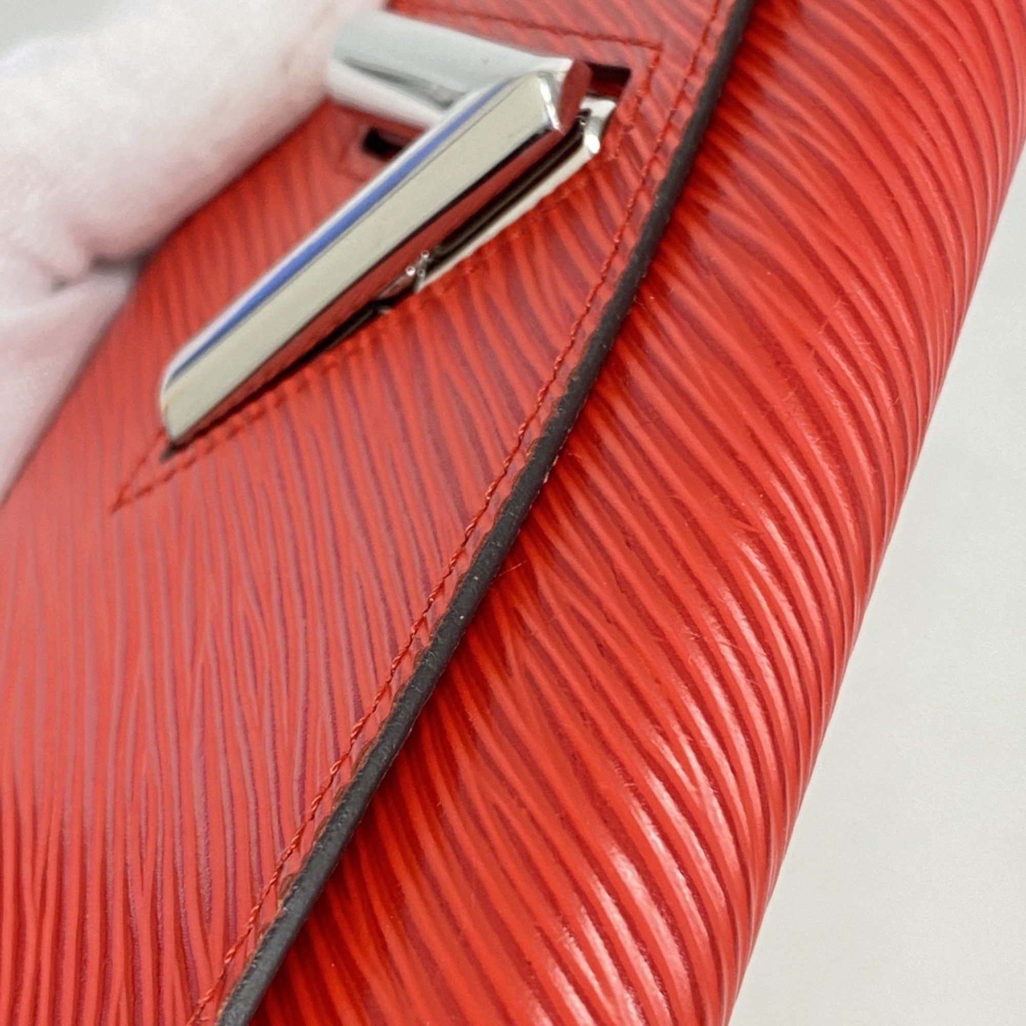 Louis Vuitton Louis Vuitton Twist wallet Size ONE SIZE - 6 Thumbnail