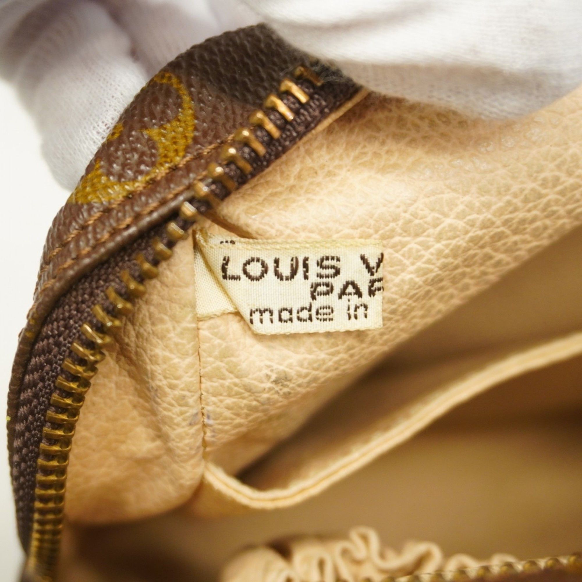 Louis Vuitton Louis Vuitton Truth Toilette 23 clutch Size ONE SIZE - 7 Thumbnail