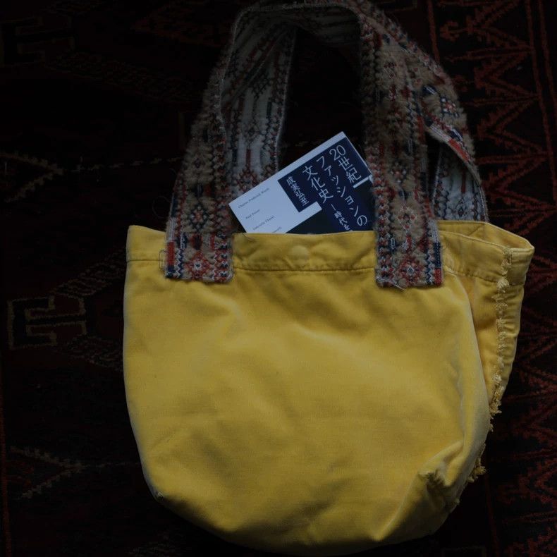 Kapital Yellow Velvet Shoulder Bag by Kapital Size ONE SIZE - 4 Thumbnail
