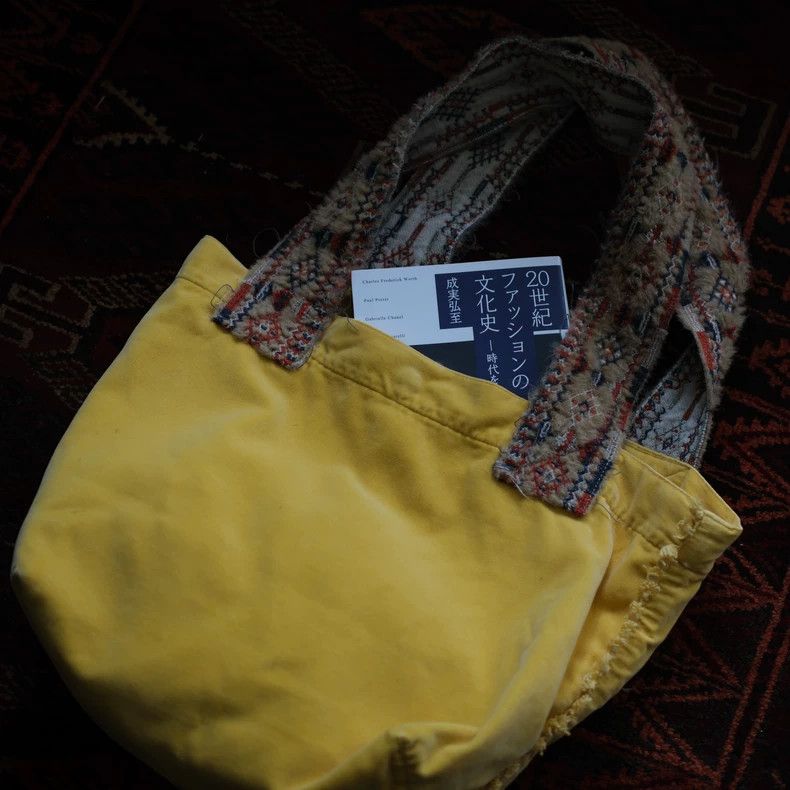 Kapital Yellow Velvet Shoulder Bag by Kapital Size ONE SIZE - 2 Thumbnail