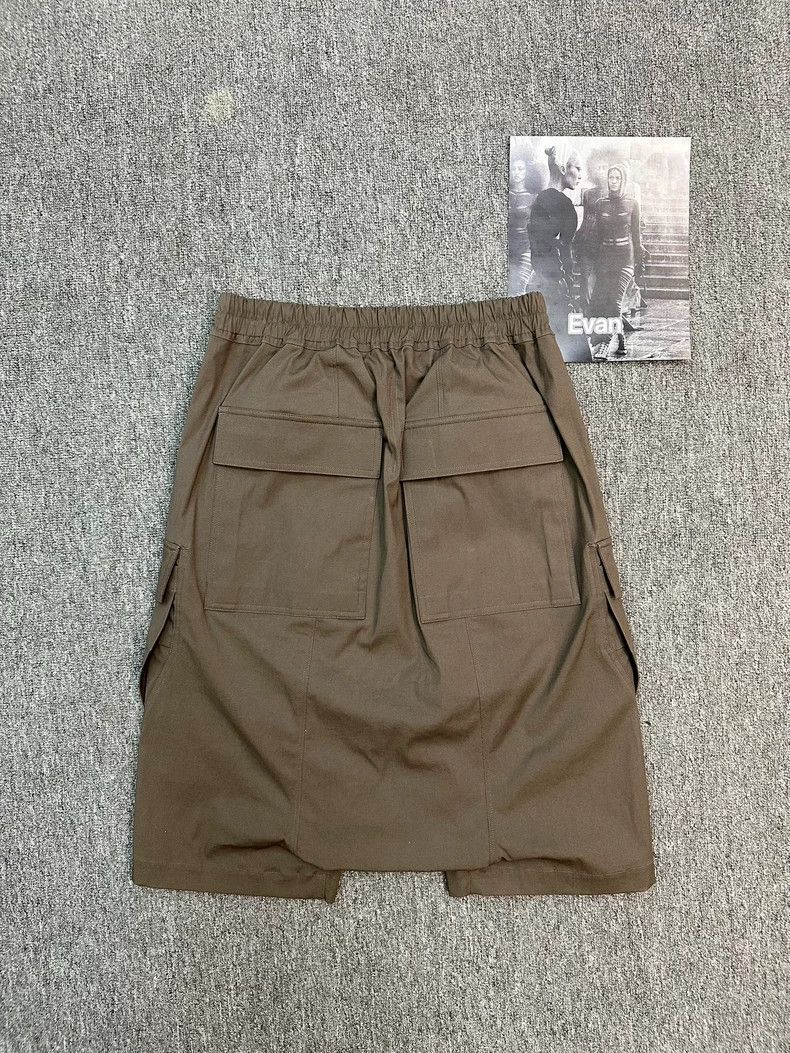 Rick Owens Rick Owens Brown Cargo Shorts for Men Size US 36 / EU 52 - 2 Thumbnail