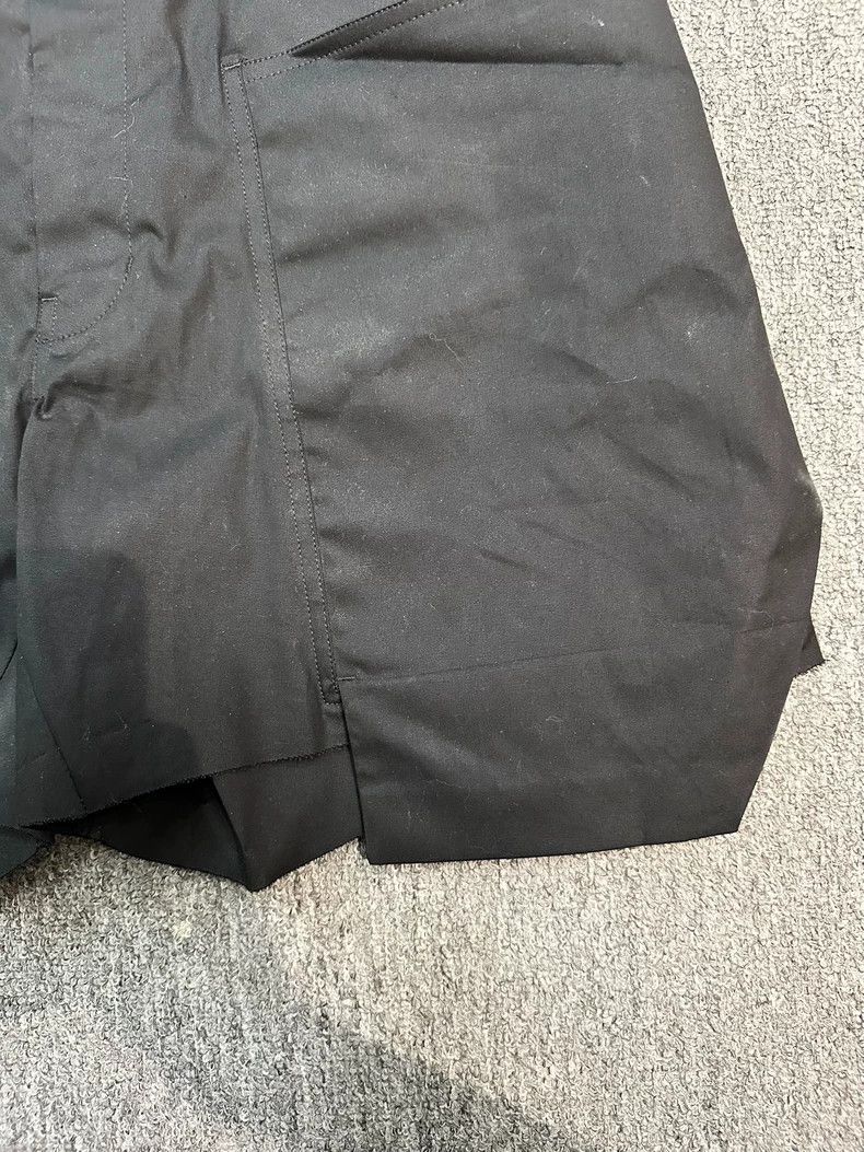 Rick Owens Rick Owens Black Cargo Shorts for Men Size US 28 / EU 44 - 5 Thumbnail