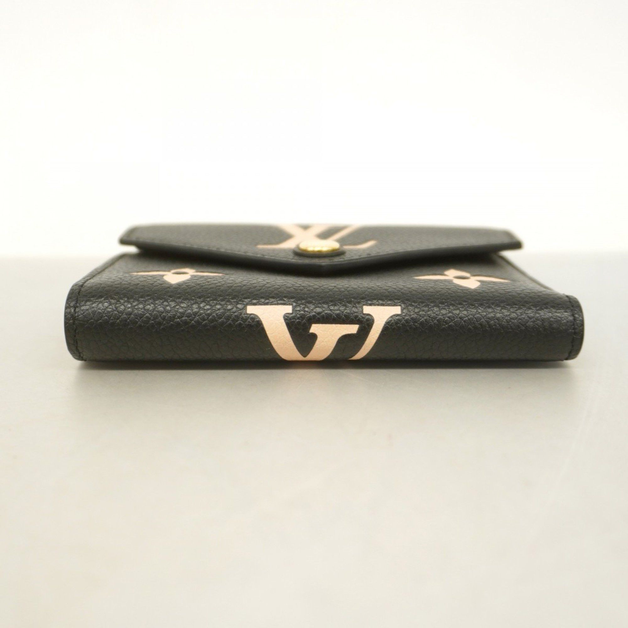 Louis Vuitton Louis Vuitton Victorine wallet Size ONE SIZE - 3 Thumbnail
