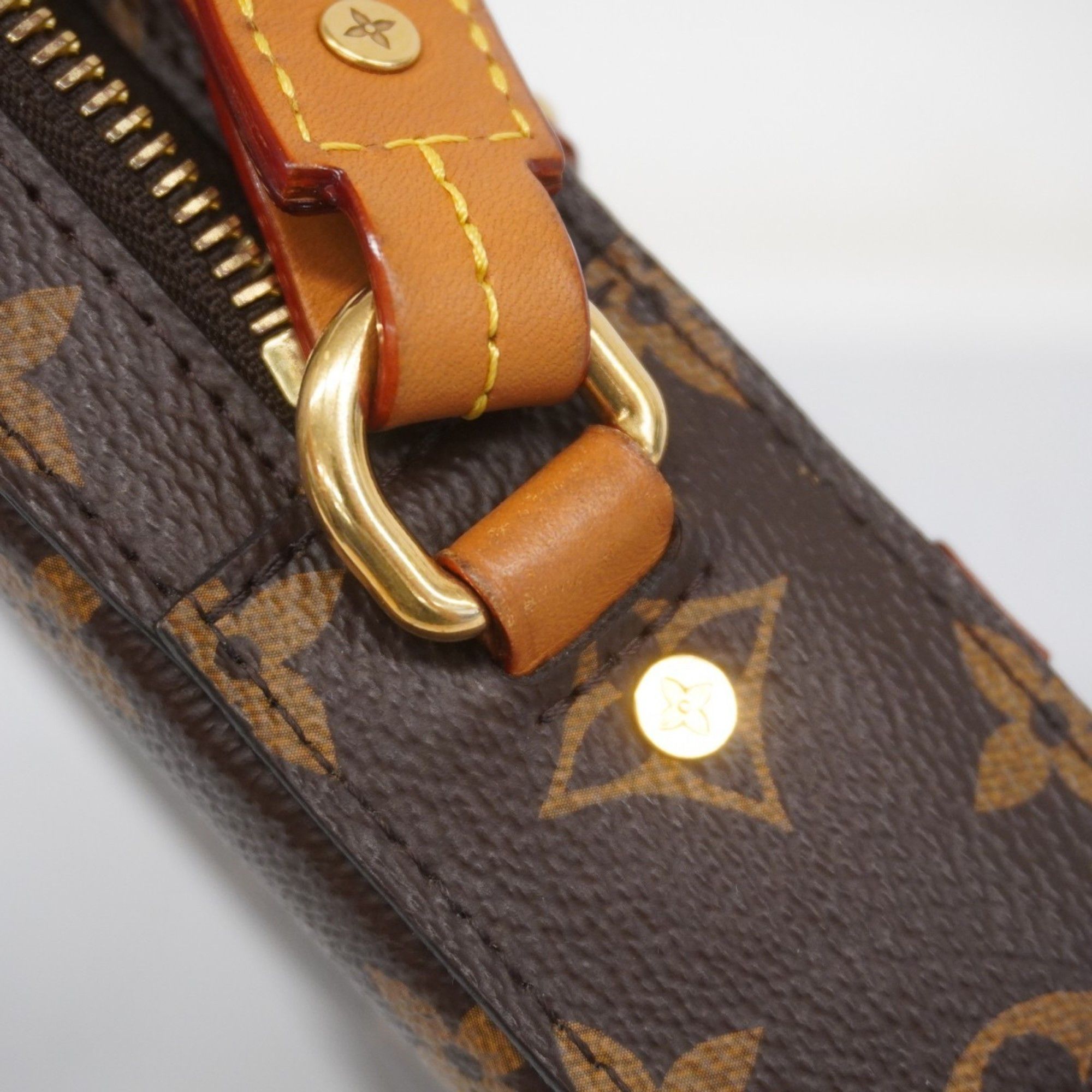 Louis Vuitton Louis Vuitton Soft Trunk Mini clutch Size ONE SIZE - 9 Thumbnail