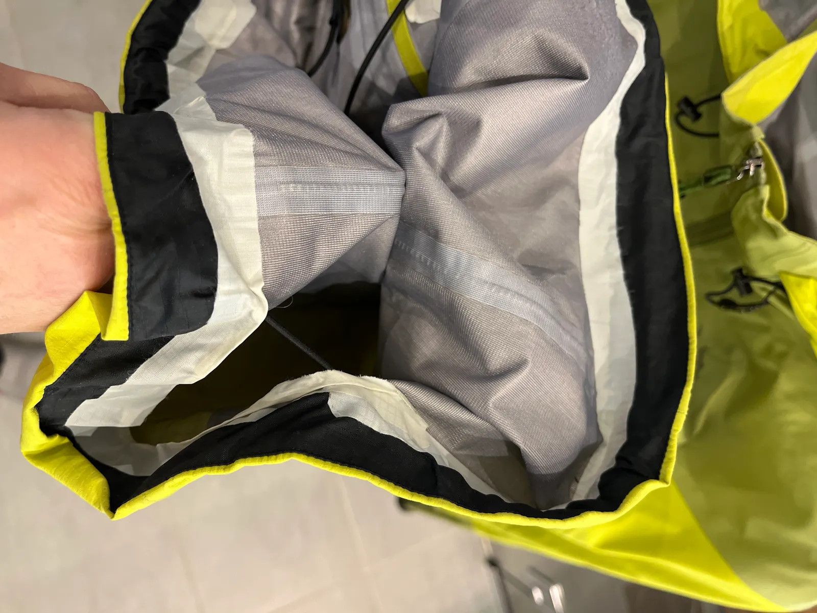 Arc'teryx Arc’Teryx Beta Jacket Size M / US 6-8 / IT 42-44 - 5 Thumbnail