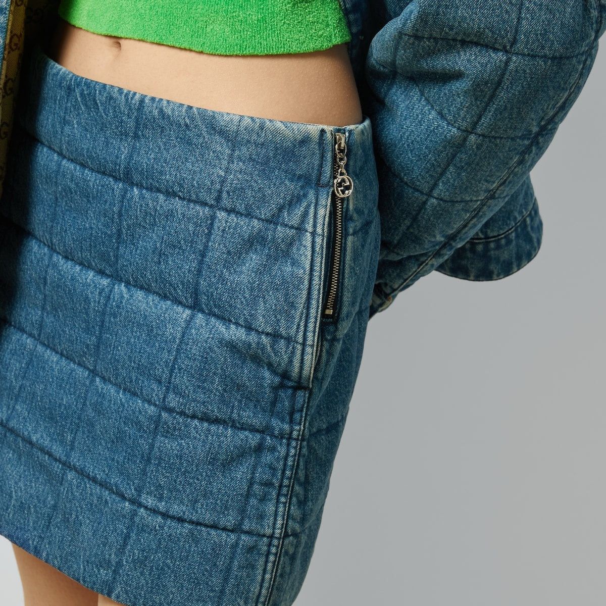 Gucci Gucci Quilted Denim Skirt SIZE 40 Size ONE SIZE - 2 Thumbnail