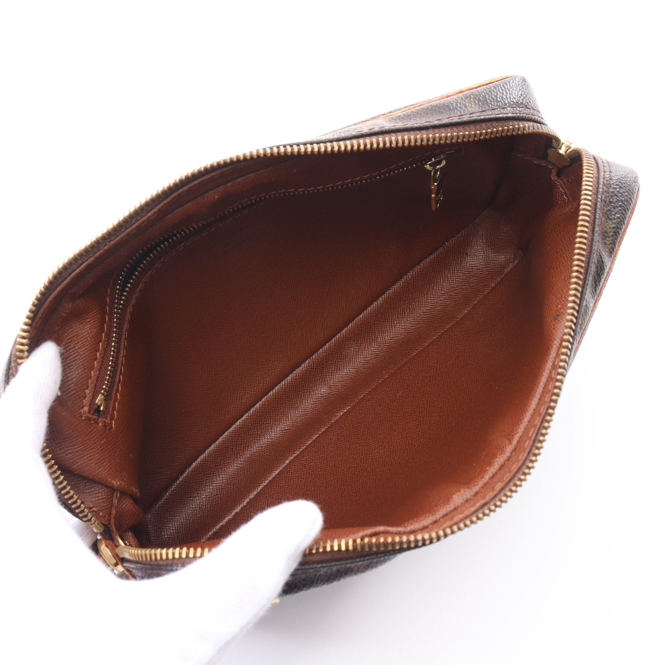 Louis Vuitton Louis Vuitton Marly Dragonne Monogram Clutch Bag Second Leather Brown Size ONE SIZE - 3 Thumbnail