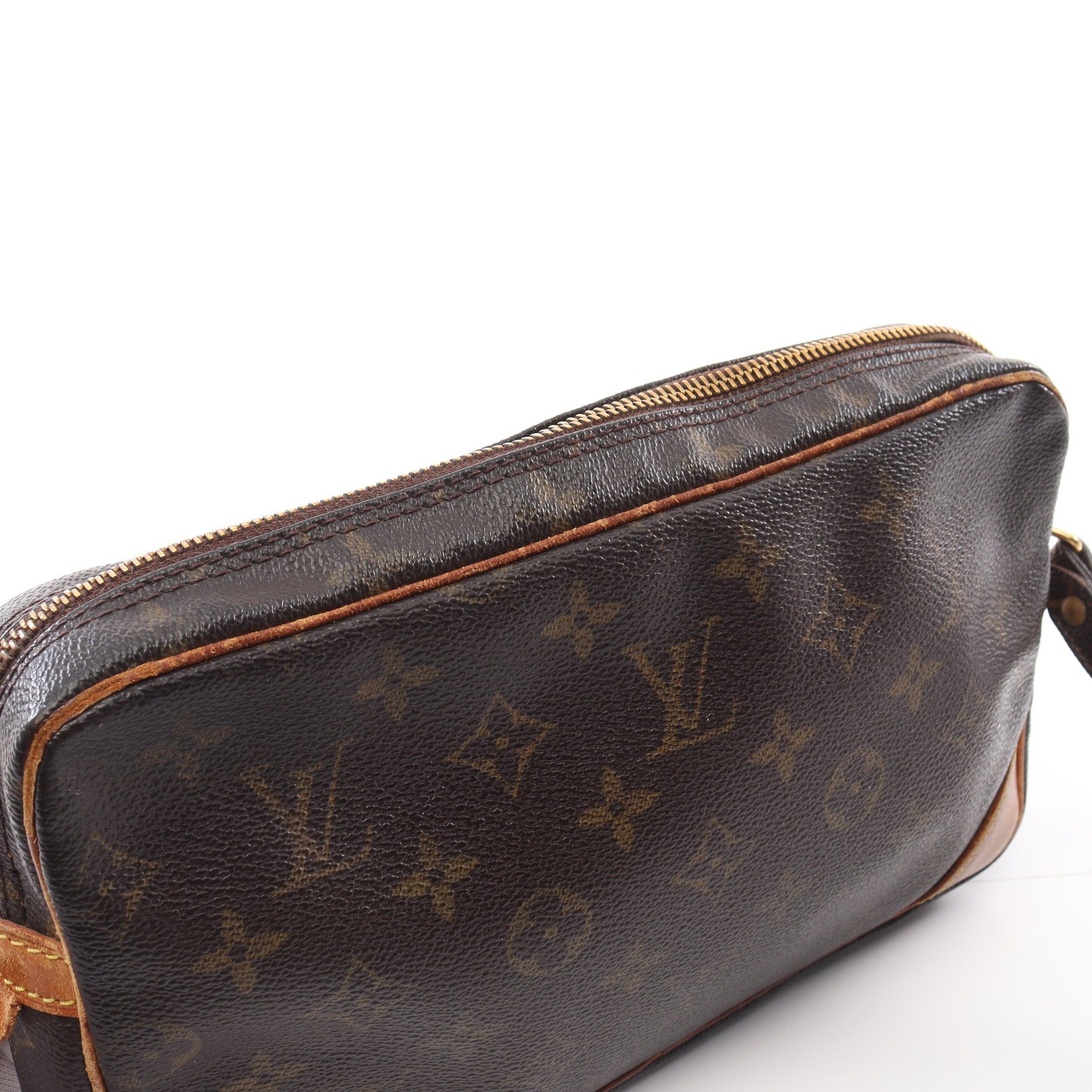 Louis Vuitton Louis Vuitton Marly Dragonne Monogram Clutch Bag Second Leather Brown Size ONE SIZE - 8 Thumbnail