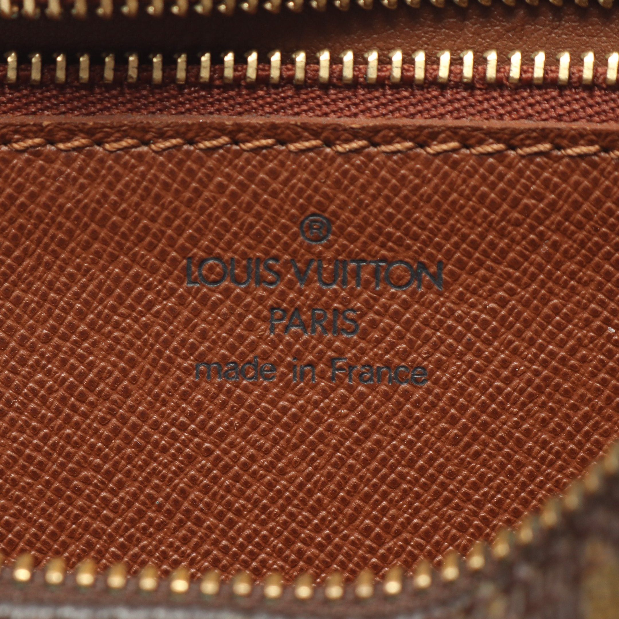 Louis Vuitton Louis Vuitton Marly Dragonne Monogram Clutch Bag Second Leather Brown Size ONE SIZE - 4 Thumbnail