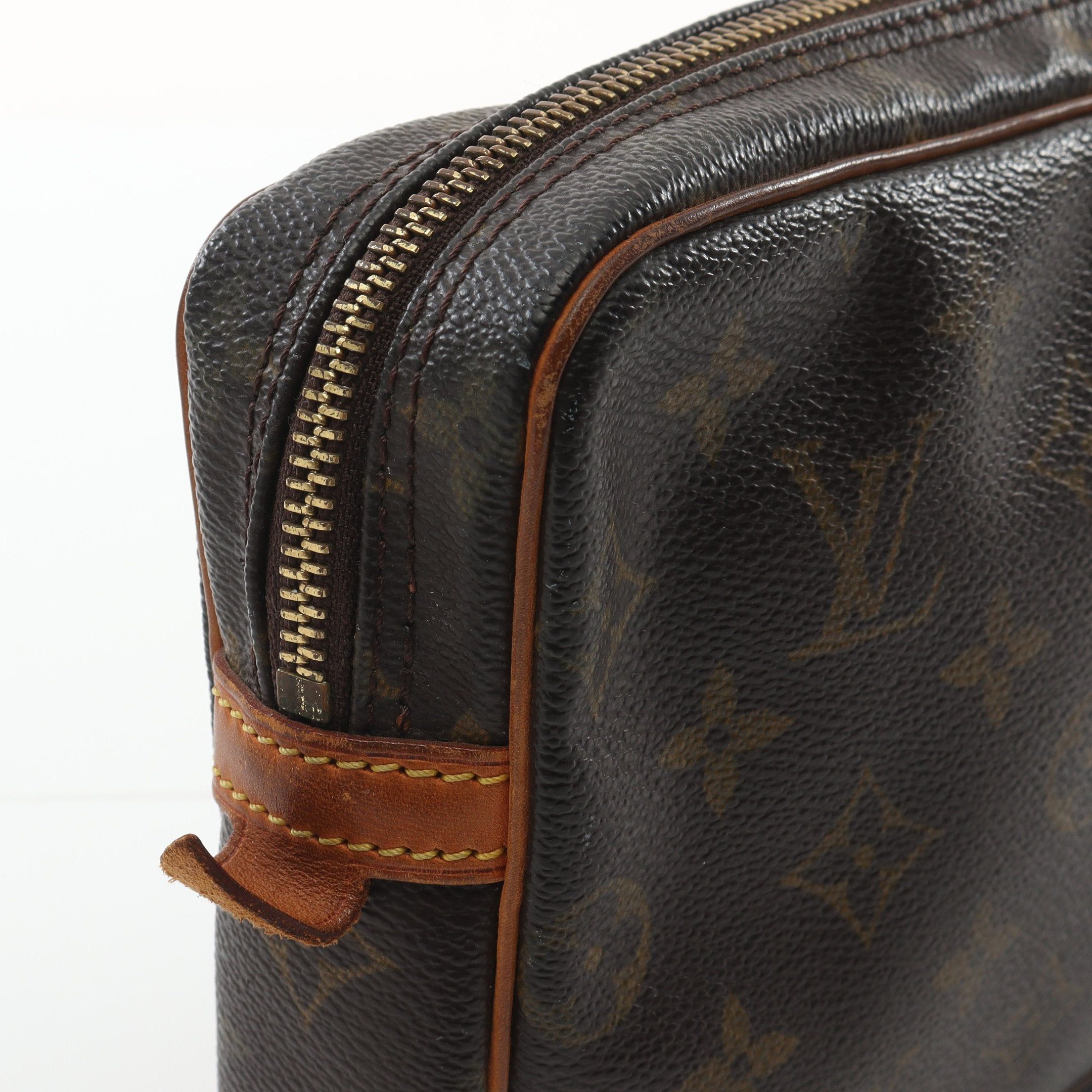 Louis Vuitton Louis Vuitton Marly Dragonne Monogram Clutch Bag Second Leather Brown Size ONE SIZE - 9 Thumbnail