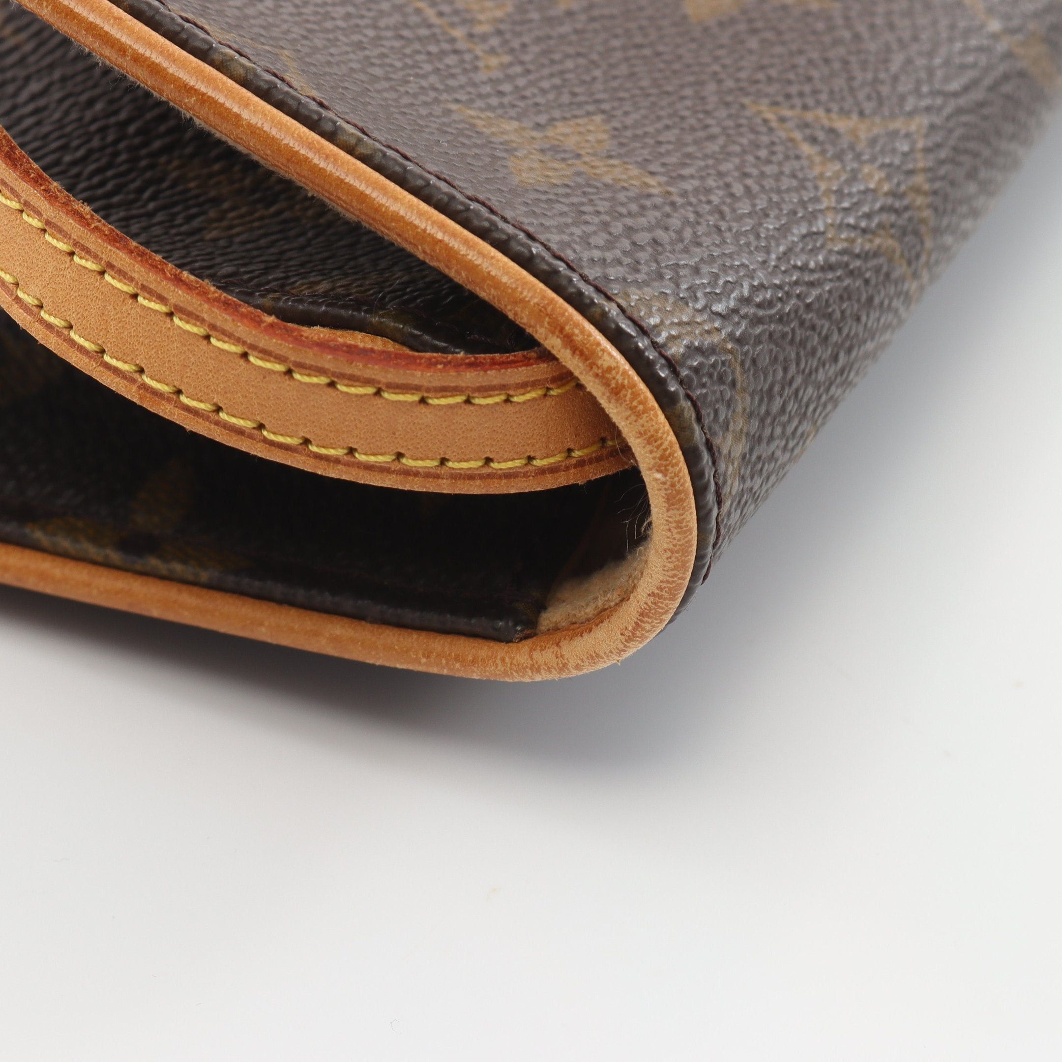 Louis Vuitton Louis Vuitton Pochette Twin Gm Monogram Shoulder Bag Leather Brown Size ONE SIZE - 8 Thumbnail