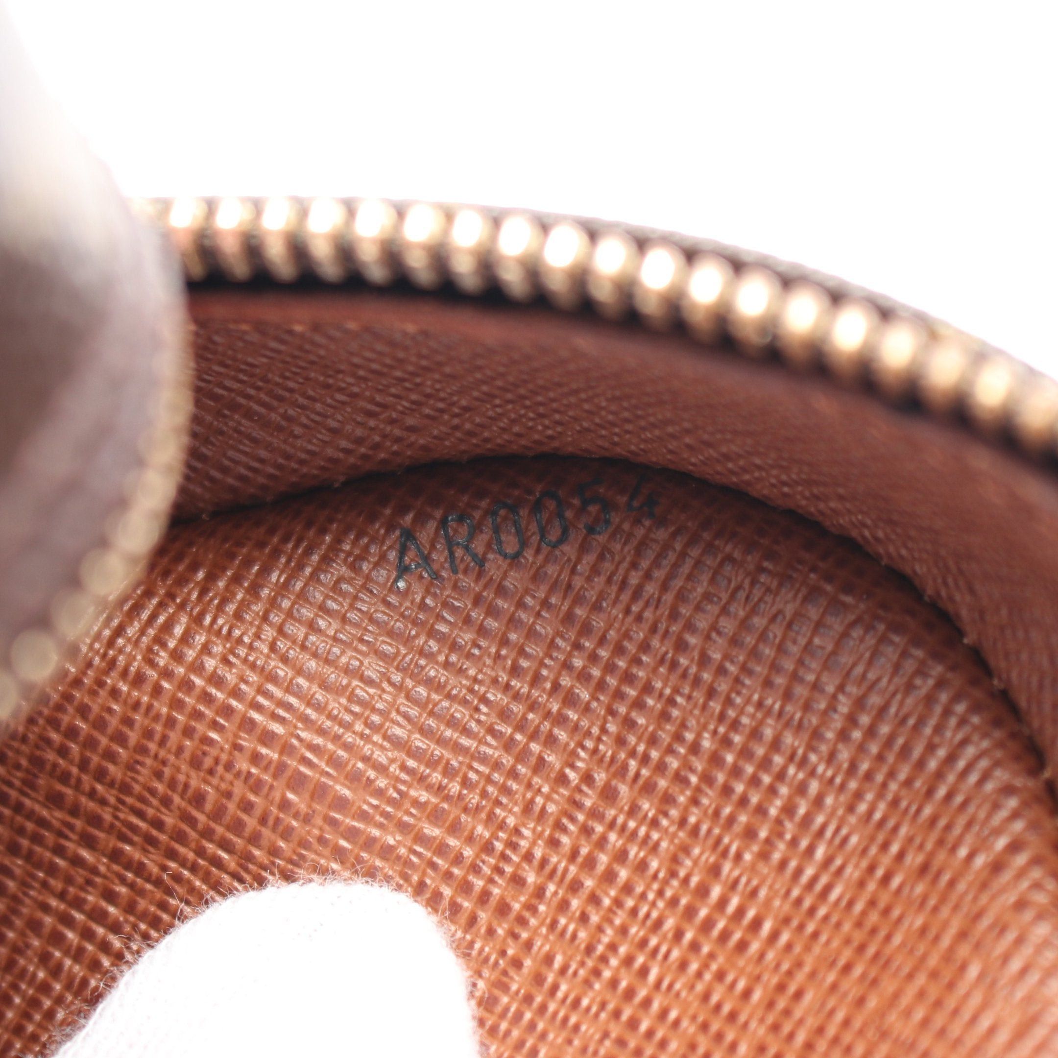 Louis Vuitton Louis Vuitton Nil Monogram Shoulder Bag Leather Brown Size ONE SIZE - 5 Thumbnail