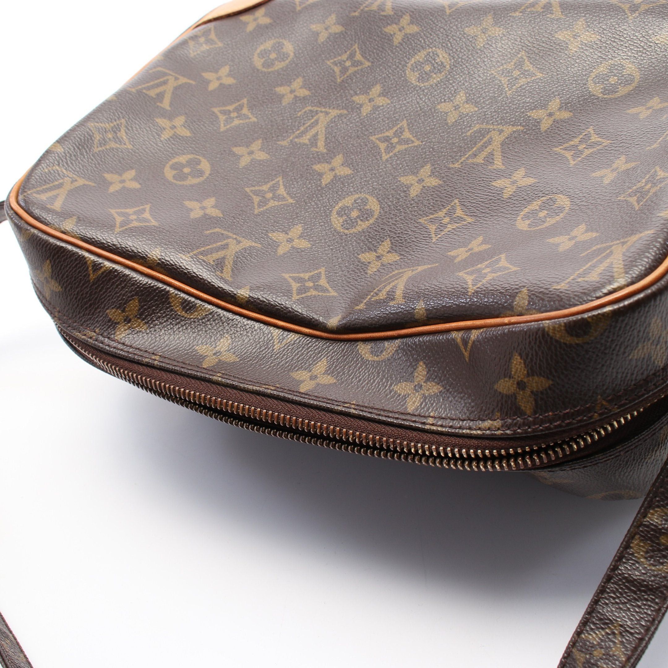 Louis Vuitton Louis Vuitton Nil Monogram Shoulder Bag Leather Brown Size ONE SIZE - 10 Thumbnail
