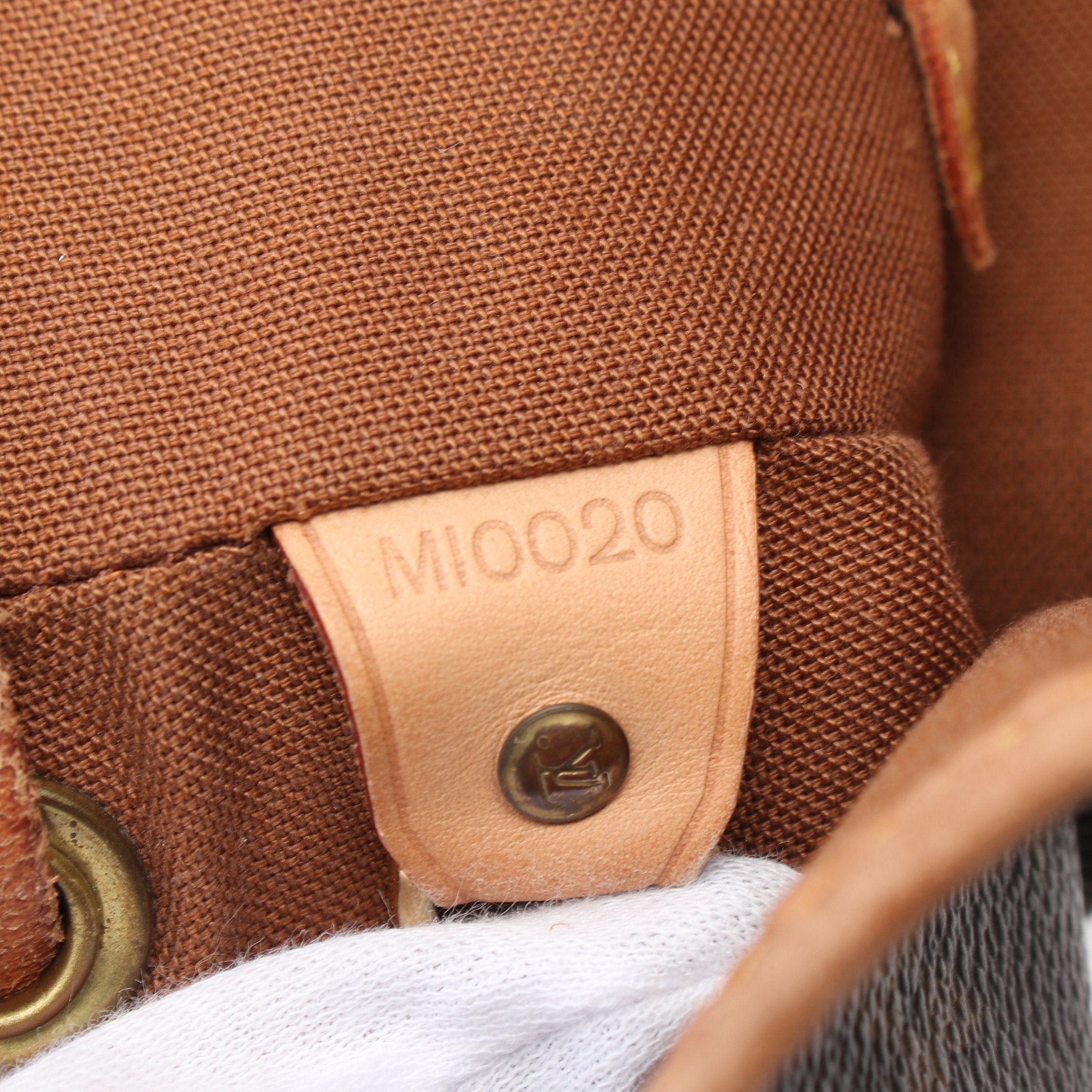 Louis Vuitton Louis Vuitton Montsouris Gm Monogram Backpack Rucksack Leather Brown Size ONE SIZE - 5 Thumbnail