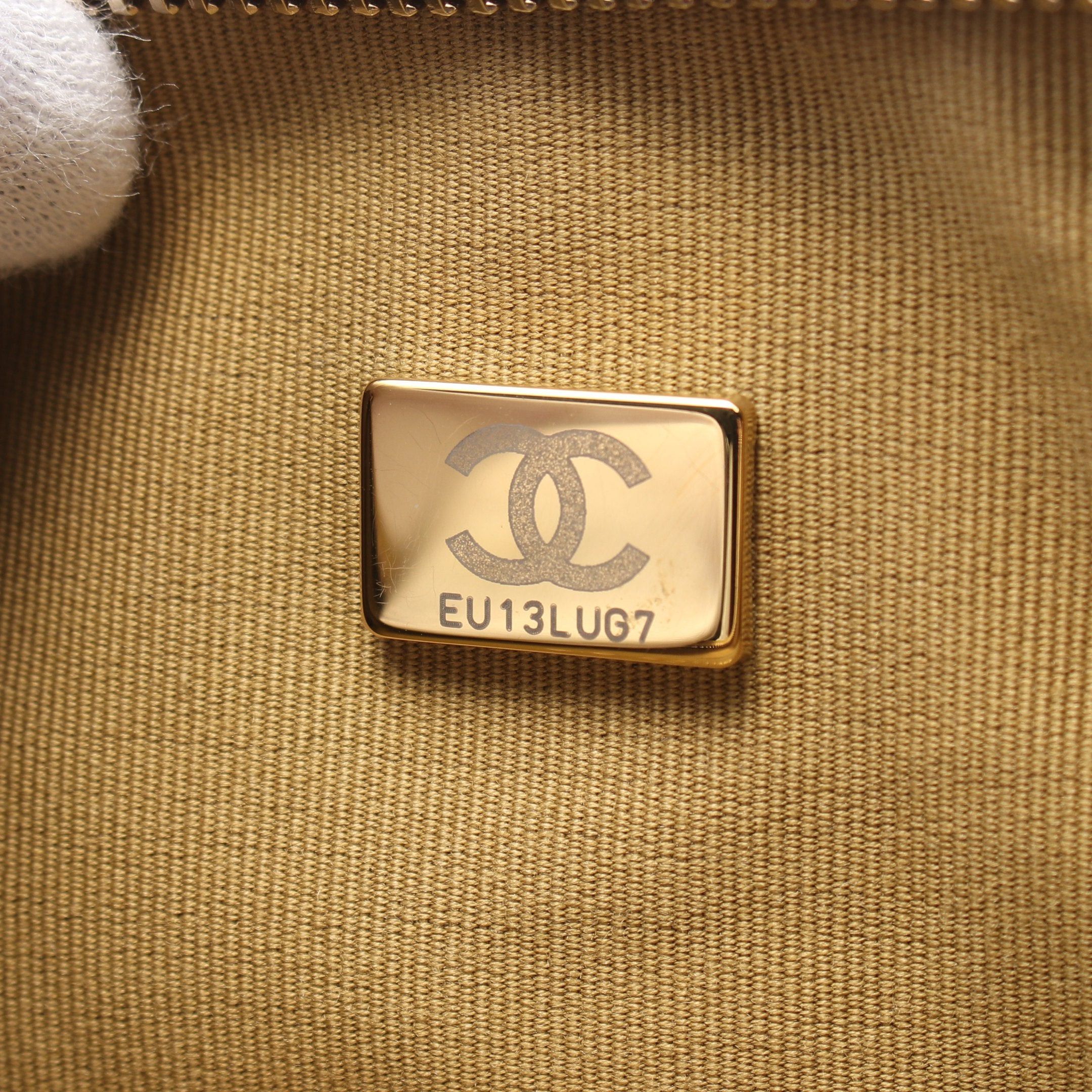 Chanel Chanel Small Hobo Chain Shoulder Bag Leather Khaki Green Gold Hardware Size ONE SIZE - 5 Thumbnail