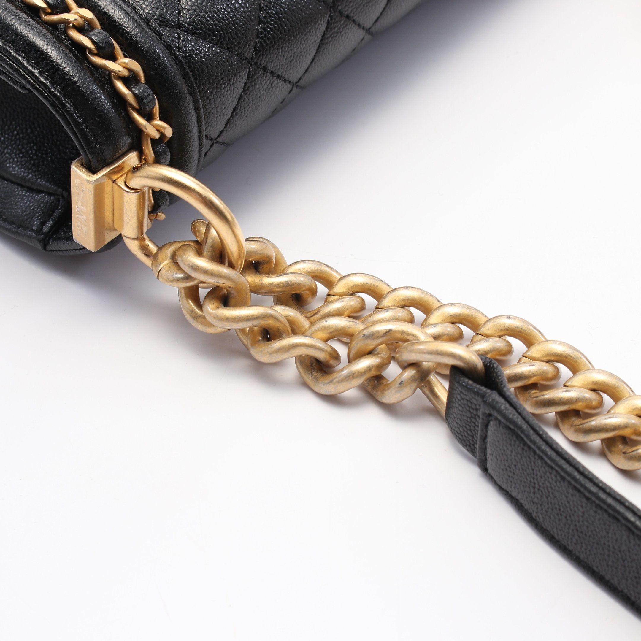 Chanel Chanel Boy Chanel Small Chain Shoulder Bag Caviar Skin Black Gold Hardware Size ONE SIZE - 7 Thumbnail