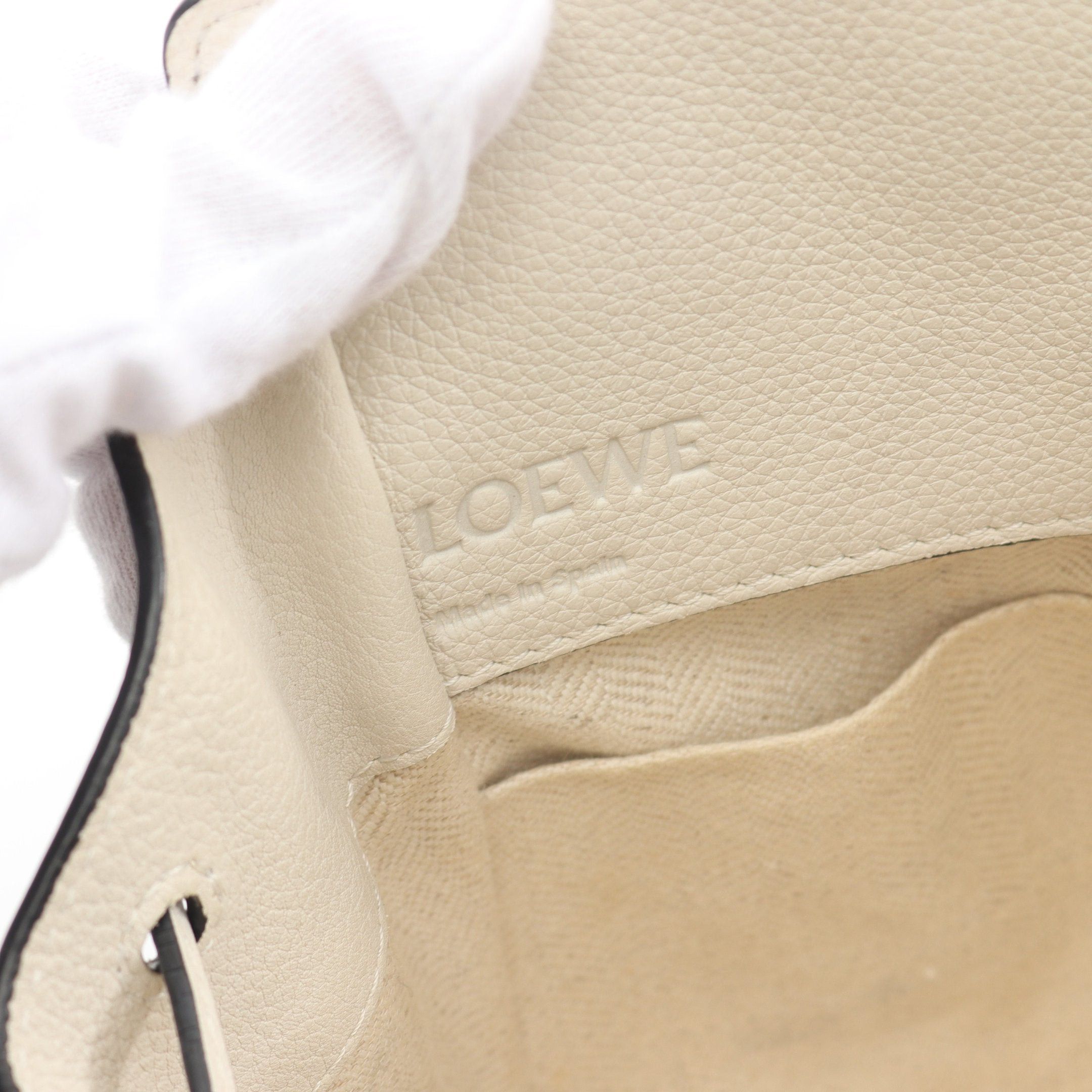Loewe Loewe Hammock Drawstring Bag Mini Handbag Leather Off White Size ONE SIZE - 4 Thumbnail