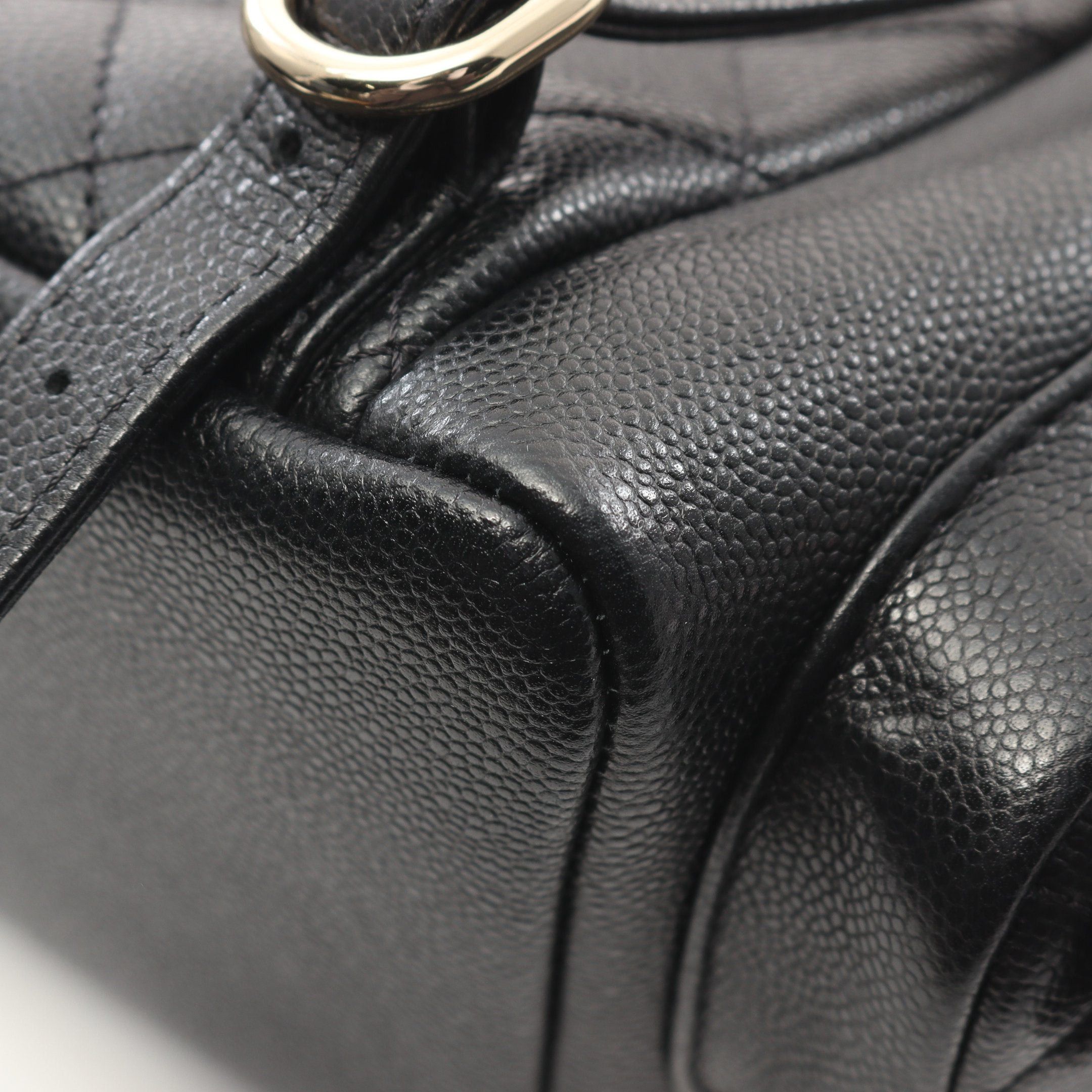 Chanel Chanel Matelasse Backpack Rucksack Caviar Skin Black Gold Hardware Size ONE SIZE - 6 Thumbnail