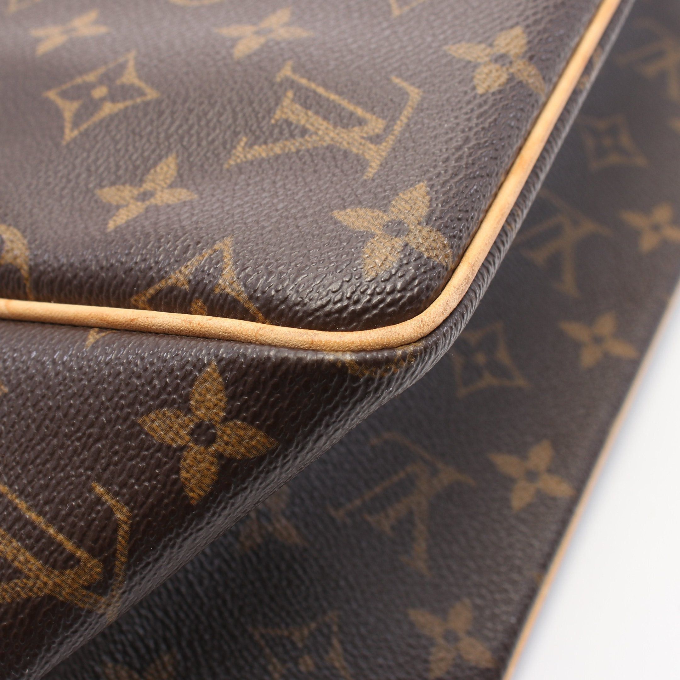 Louis Vuitton Louis Vuitton Batignolles Monogram Handbag Leather Brown Size ONE SIZE - 7 Thumbnail