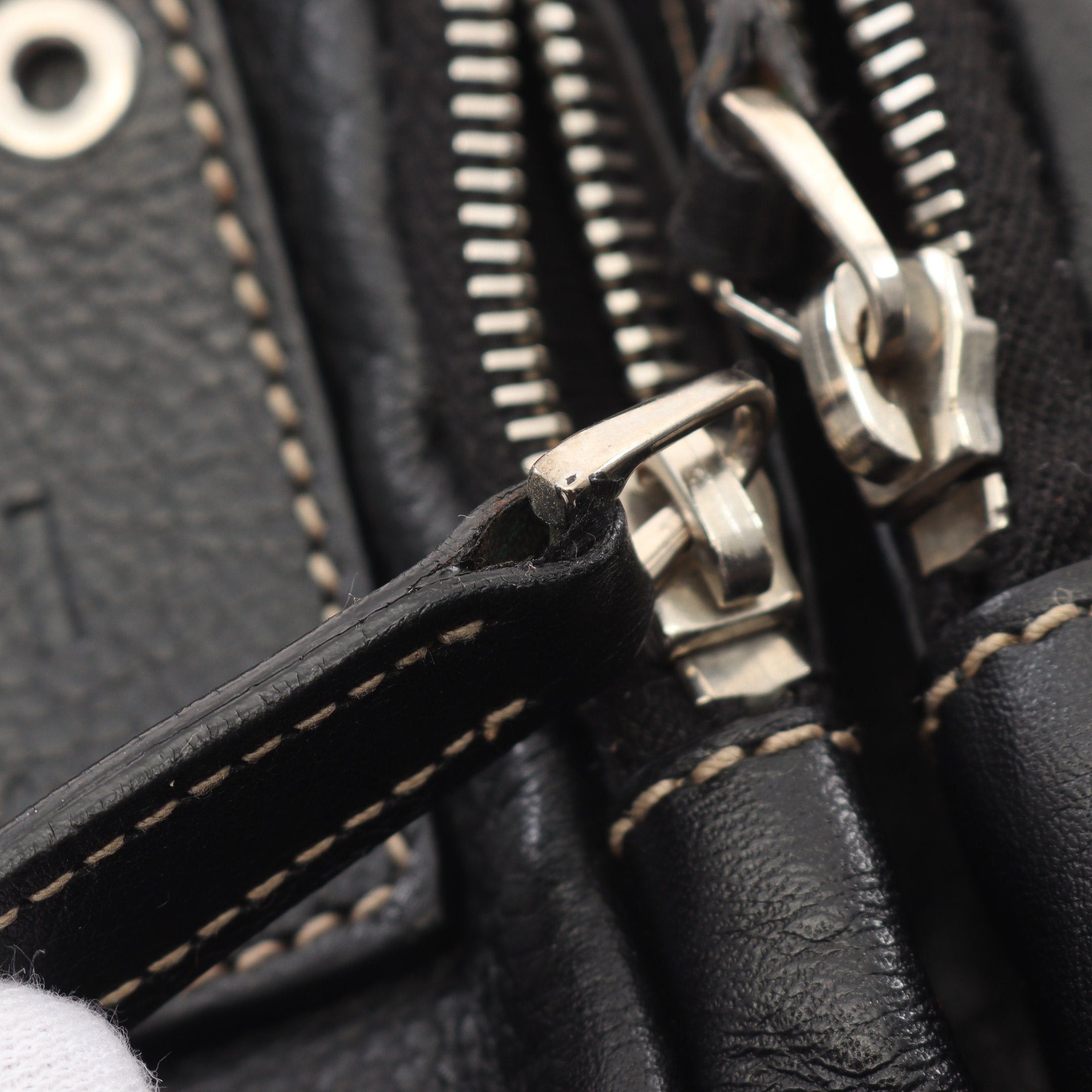 Gucci Gucci Body Bag Waist Leather Black Size ONE SIZE - 7 Thumbnail