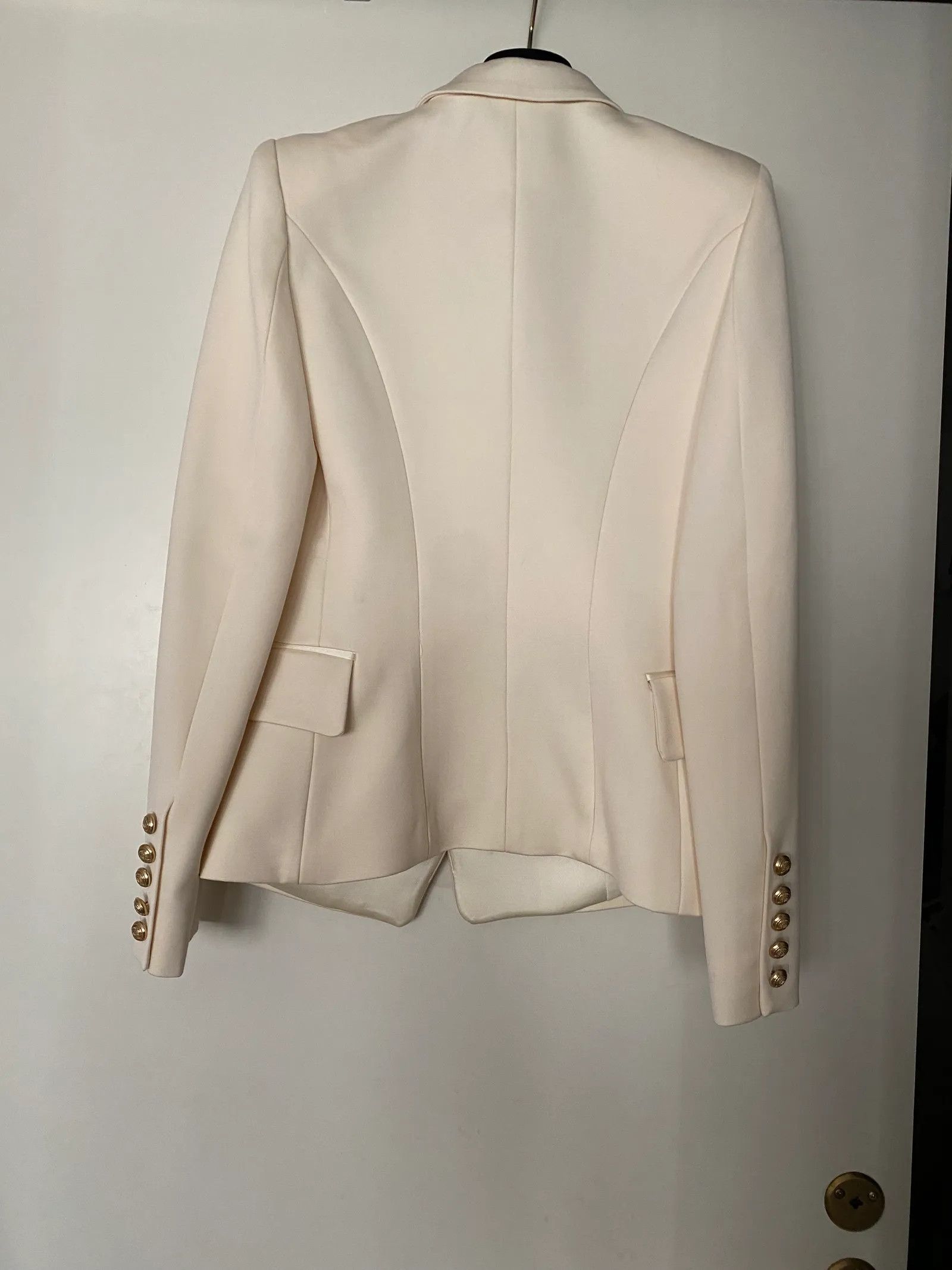 Balmain Balmain x H&M Figurnära kavaj Blazer Size XS / US 0-2 / IT 36-38 - 2 Thumbnail