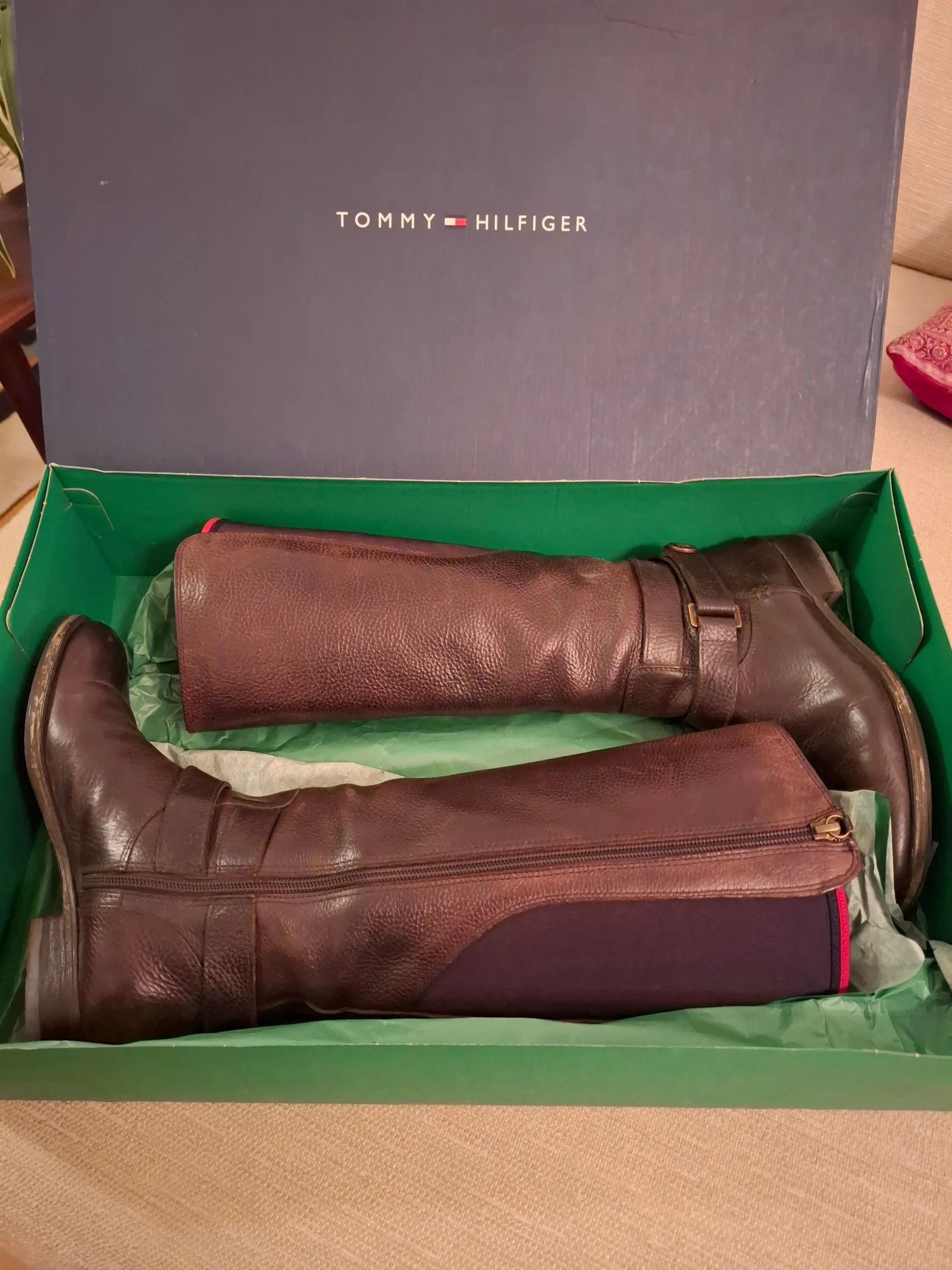 Tommy Hilfiger Tommy Hilfiger Winter Boots Size US 6 / IT 36 - 2 Thumbnail
