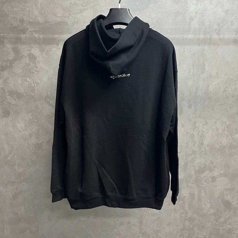 Balenciaga Black Logo Sweatshirt from Balenciaga Size US S / EU 44-46 / 1 - 6 Thumbnail