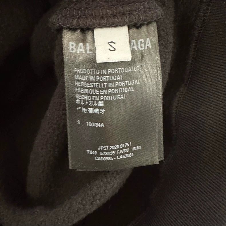 Balenciaga Balenciaga Comic Logo Print Hoodie Size US S / EU 44-46 / 1 - 7 Thumbnail