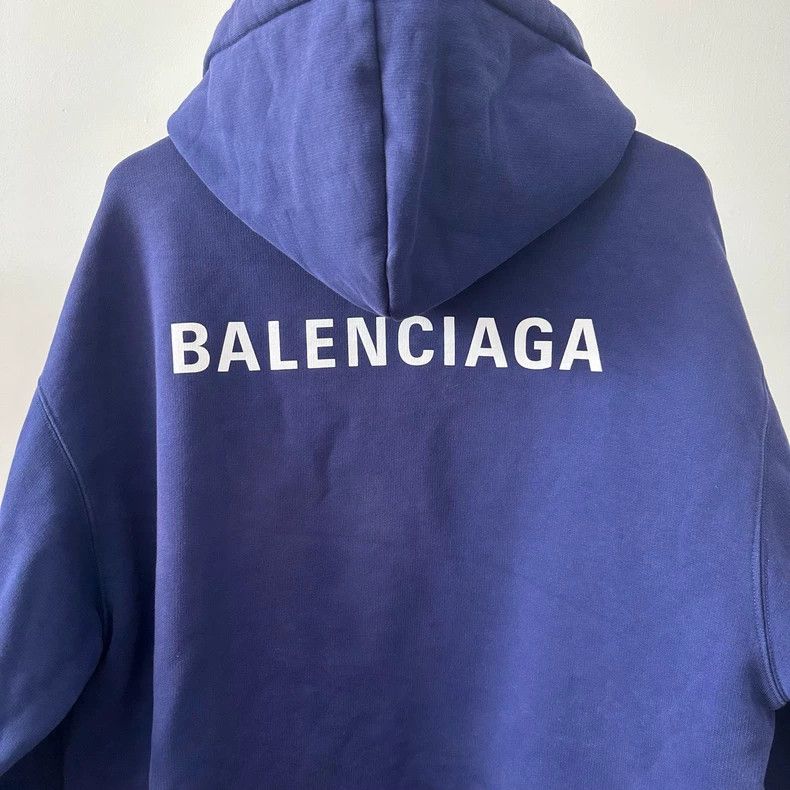 Balenciaga Balenciaga Logo Hooded Sweatshirt Size US S / EU 44-46 / 1 - 4 Thumbnail