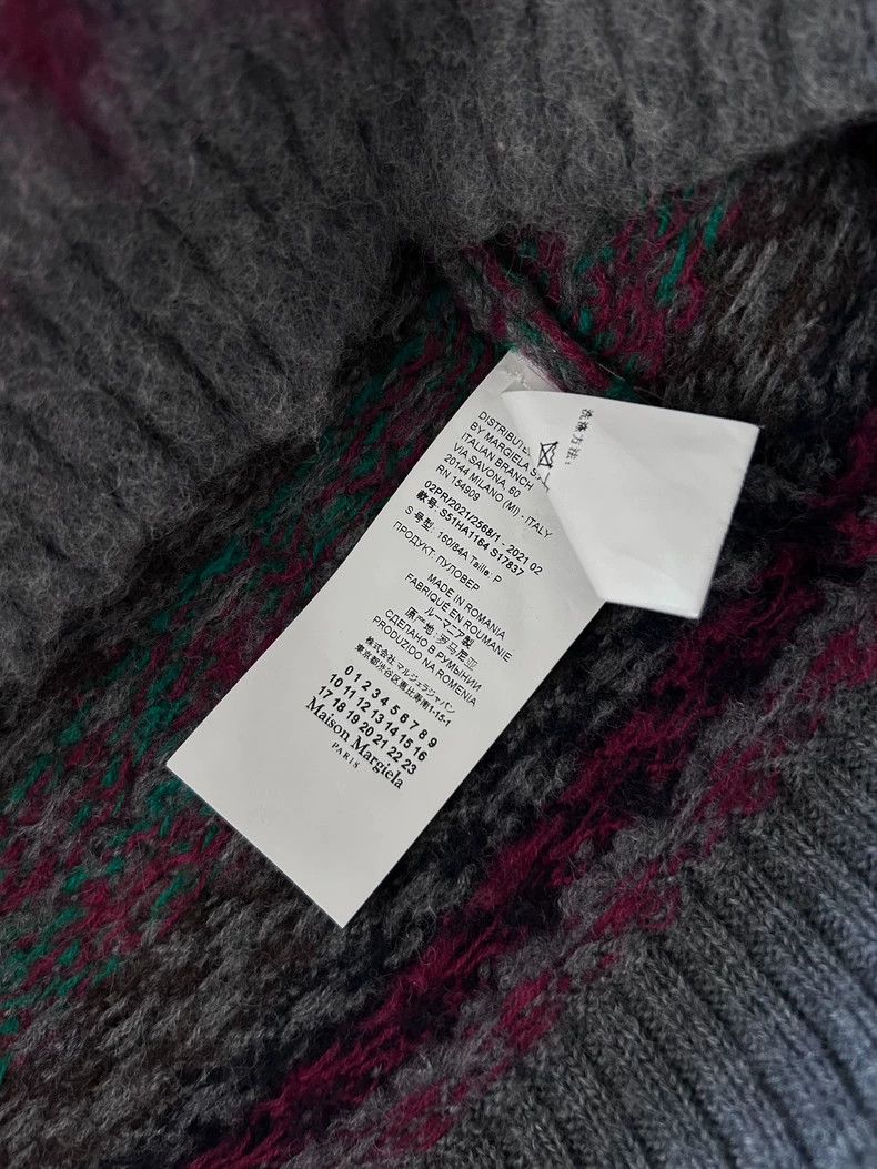 Maison Margiela Colorful Wool Vest from Maison Margiela Size US S / EU 44-46 / 1 - 4 Thumbnail