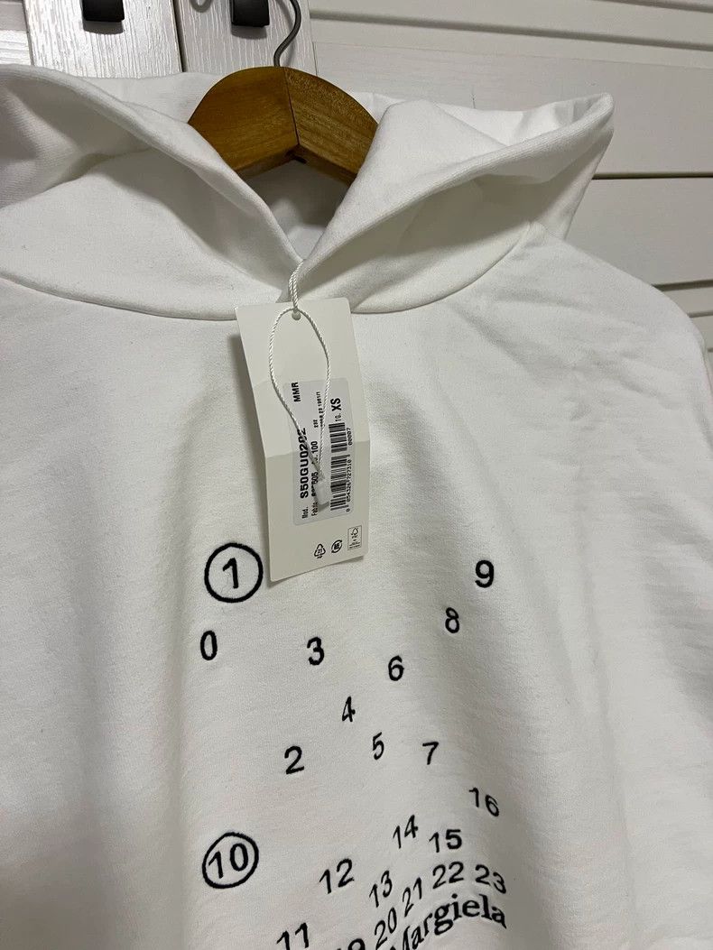 Maison Margiela Maison Margiela White Hoodie for Sale Size US M / EU 48-50 / 2 - 2 Thumbnail