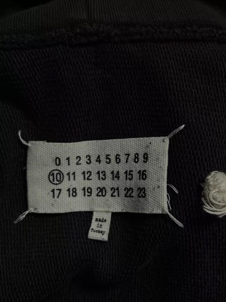Maison Margiela Stylish Maison Margiela Zipper Hoodie Sweatshirt Size US L / EU 52-54 / 3 - 3 Thumbnail