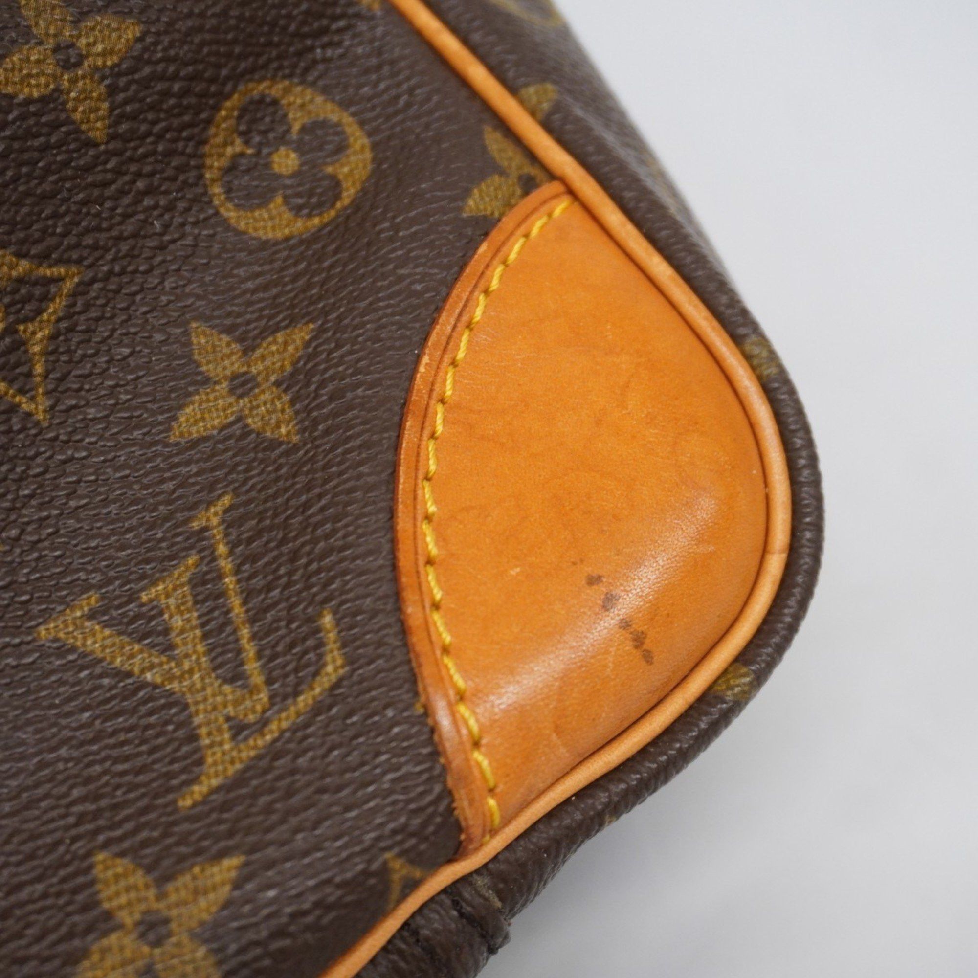 Louis Vuitton Louis Vuitton Sirius travel Size ONE SIZE - 7 Thumbnail